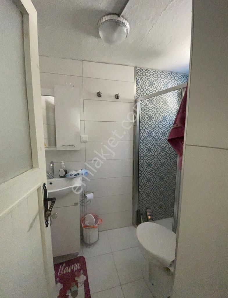 Ayvada'dan Ayvalık Merkez'de Köşe Konumlu 2 Katlı 3+1 Taş Rum Evi - Görsel 13