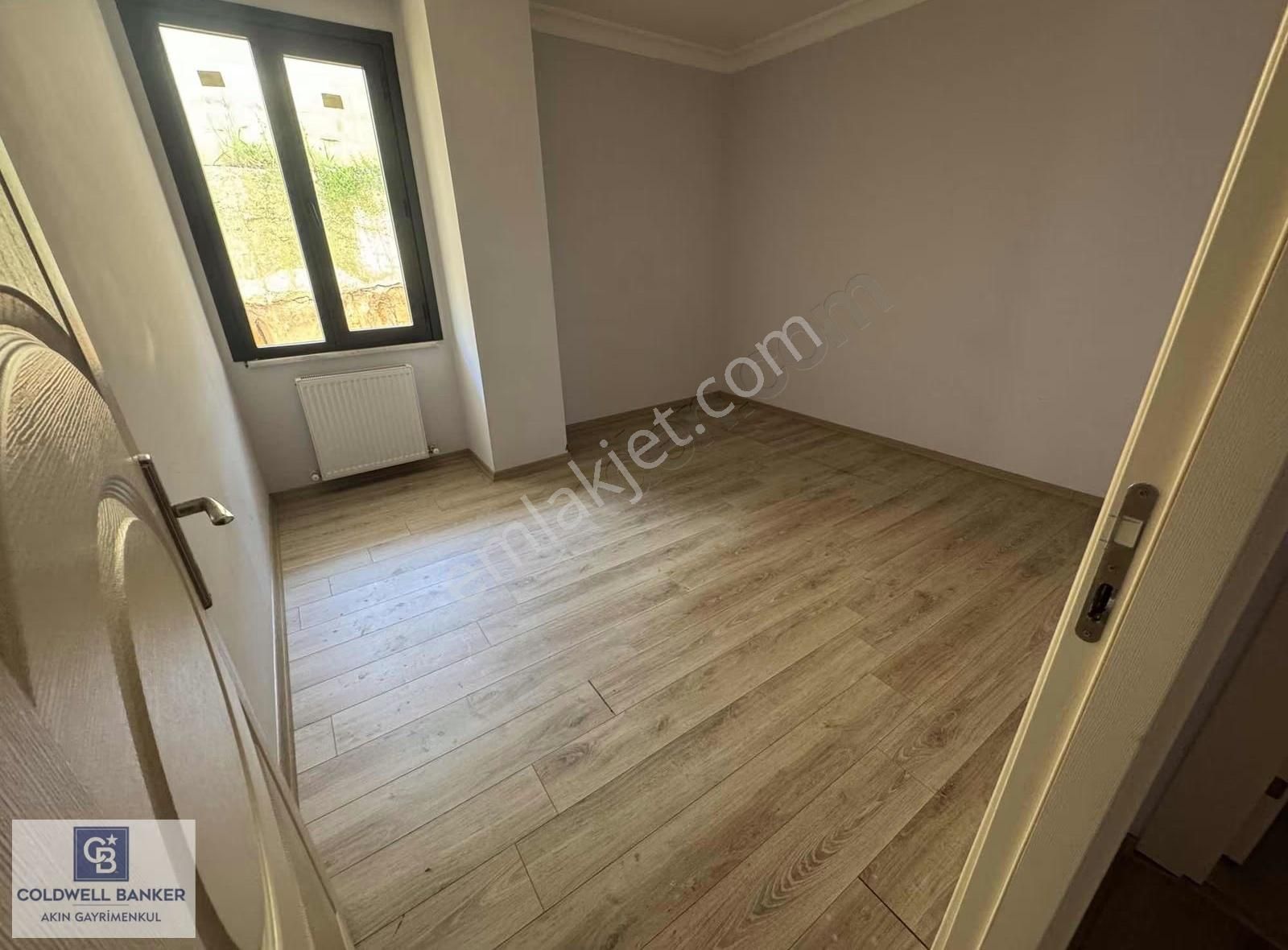 Sancaktepe Yenidoğan Merve Mahallesinde Geniş, Kullanışlı Daire - Görsel 4