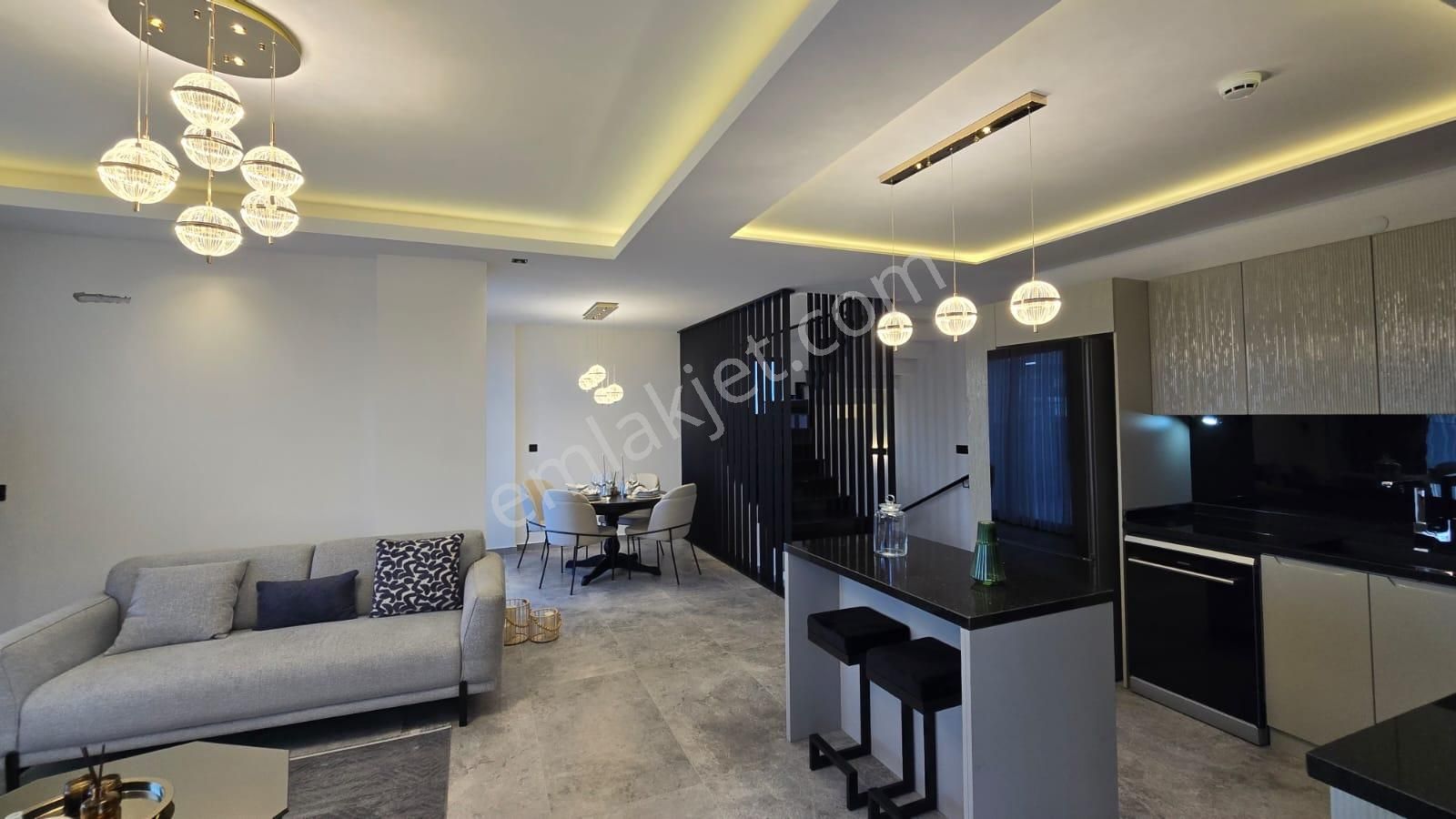 Modern 5+2 Özel Havuzlu Villa – Akıllı Ev, 330 M² Arsa, 5 Banyo, Üst Düzey Donanım - Görsel 21