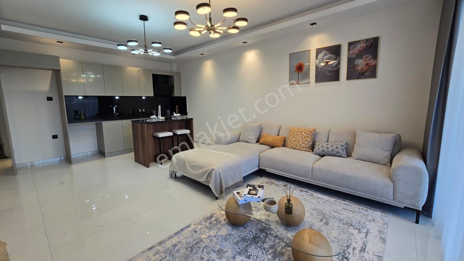 Modern 5+2 Özel Havuzlu Villa – Akıllı Ev, 330 M² Arsa, 5 Banyo, Üst Düzey Donanım - Görsel 24