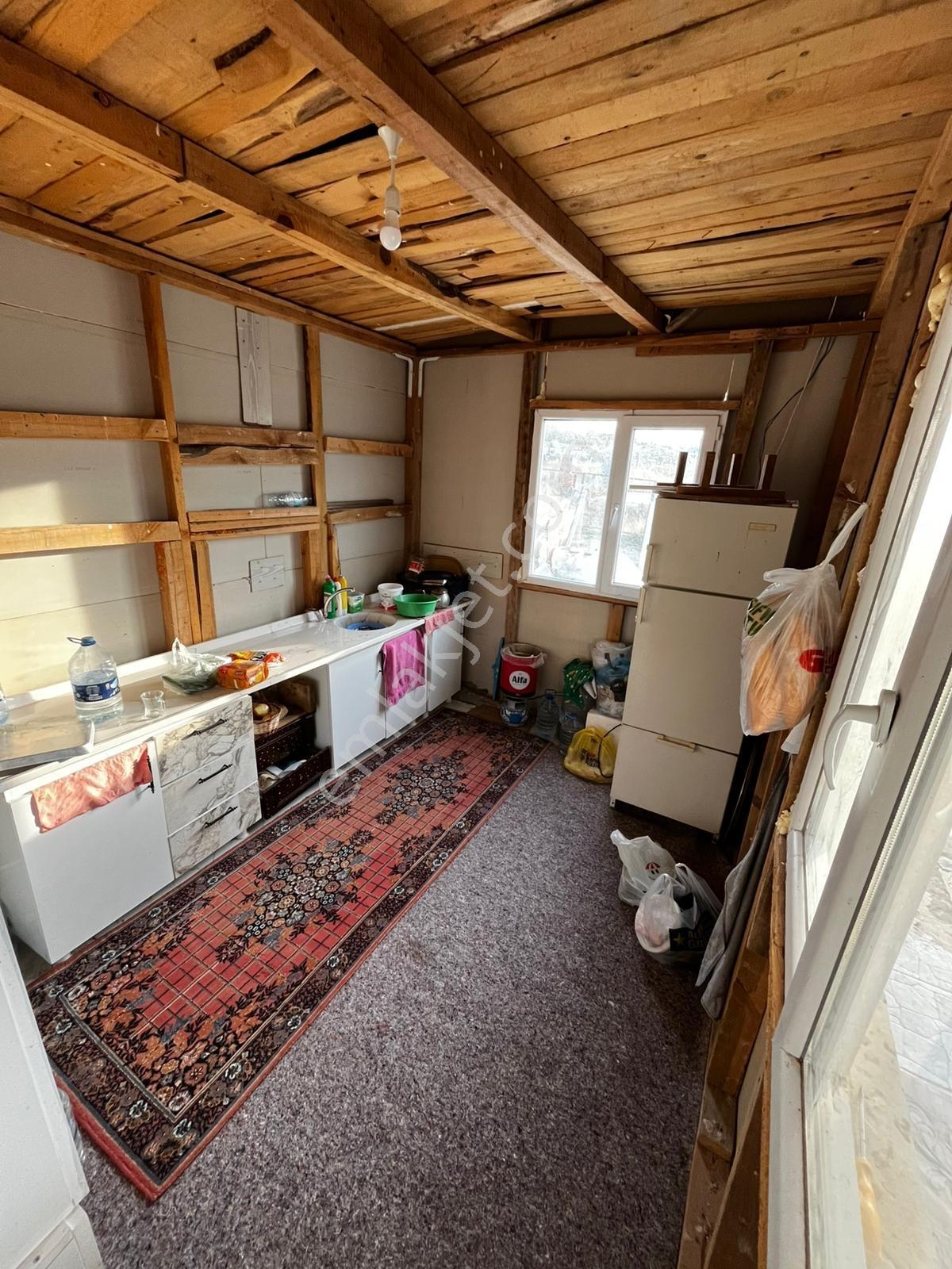 Kavaklı Keskin Virajda 400m2 Arsa 1+1 Evi İle Satılık Hobi Bahce - Görsel 3