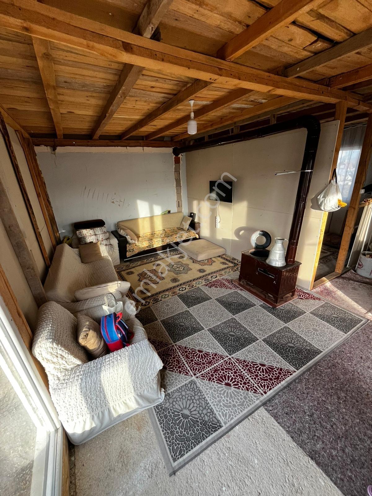 Kavaklı Keskin Virajda 400m2 Arsa 1+1 Evi İle Satılık Hobi Bahce - Görsel 6