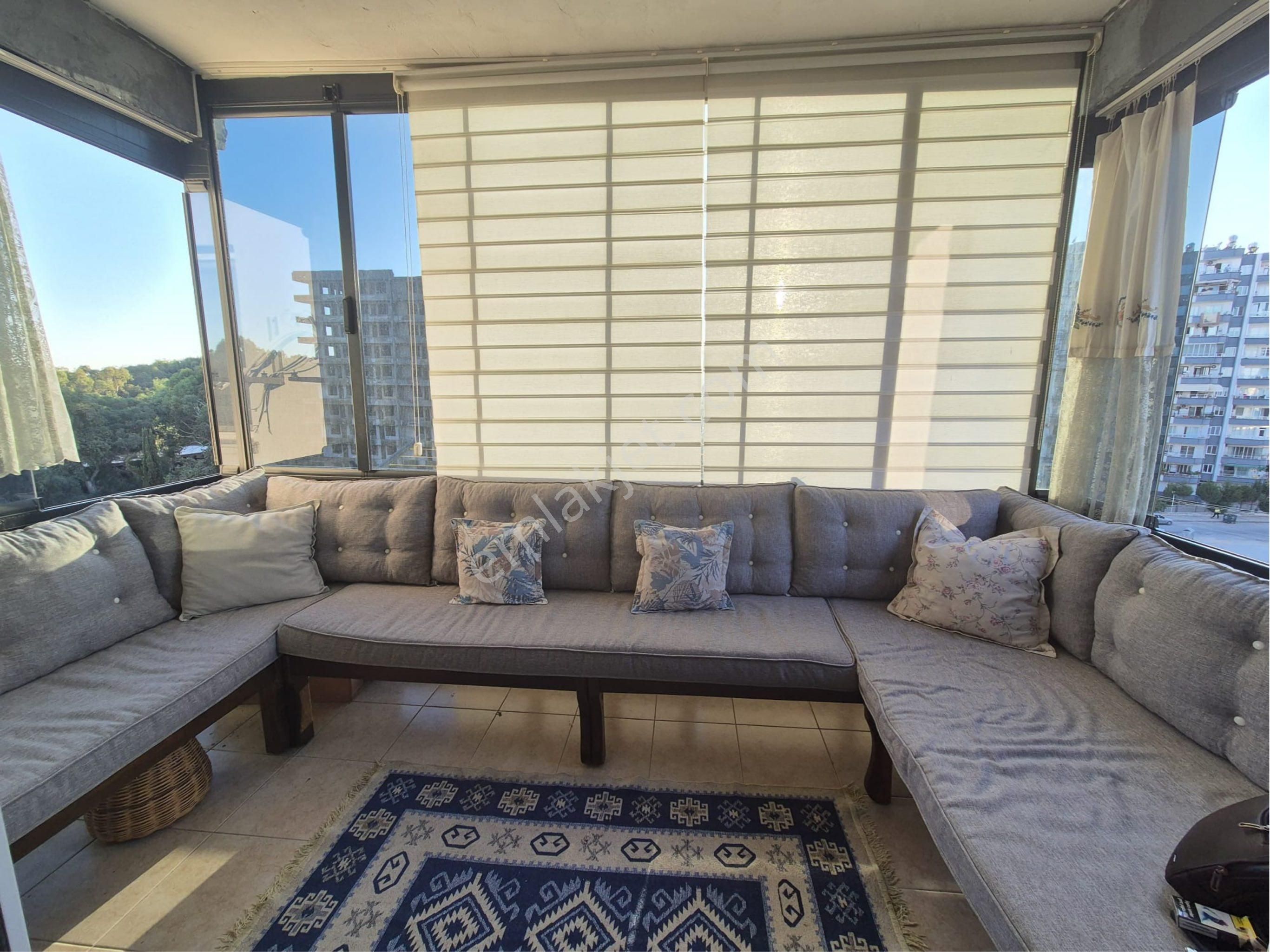 2+1 Geniş Oturumlu İçi Yapılı Deniz Manzaralı Site İçi Daire - Görsel 18