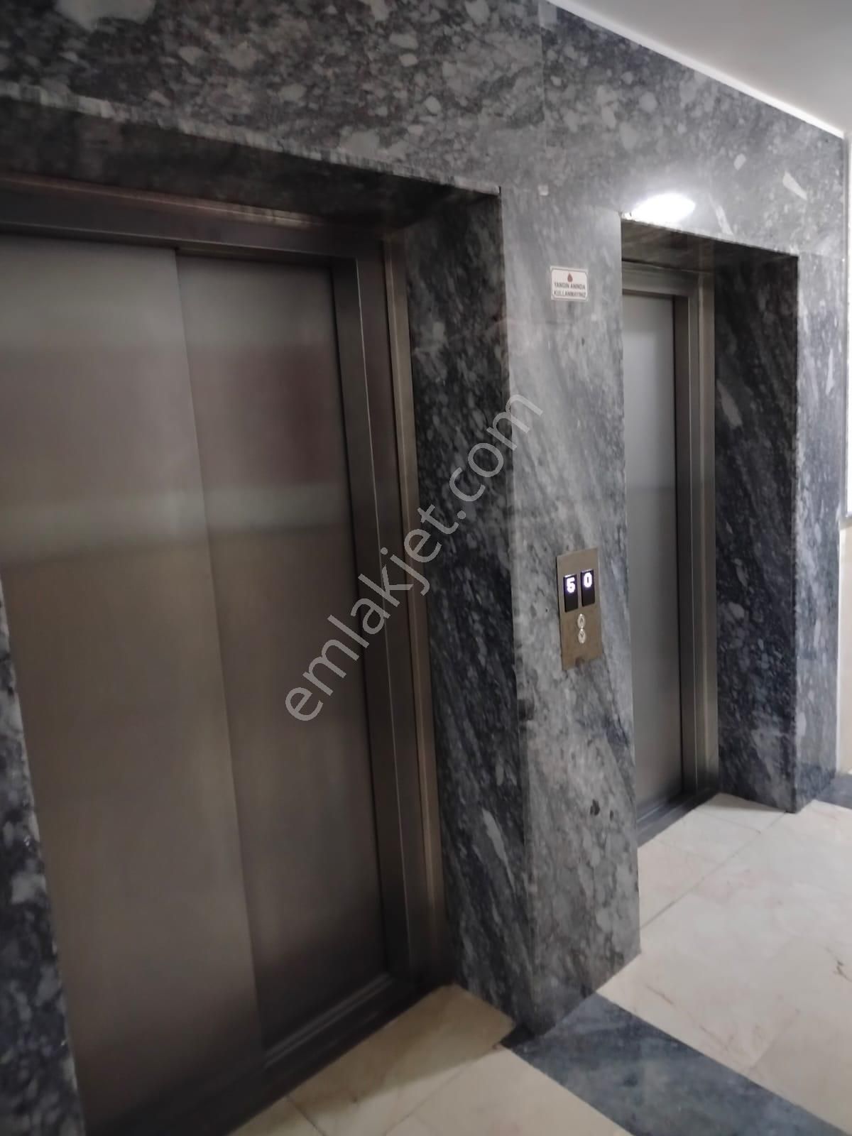 Cumhuriyet Mah. Metro Yakını Site İçi 3+1 Satılık Daire - Görsel 30