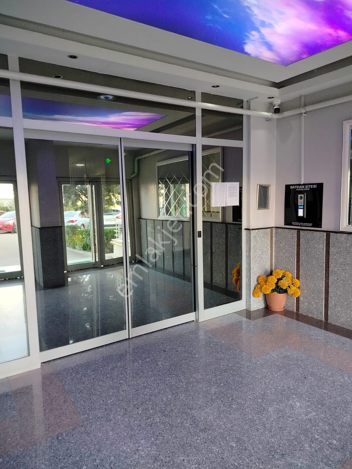 Cumhuriyet Mah. Metro Yakını Site İçi 3+1 Satılık Daire - Görsel 32