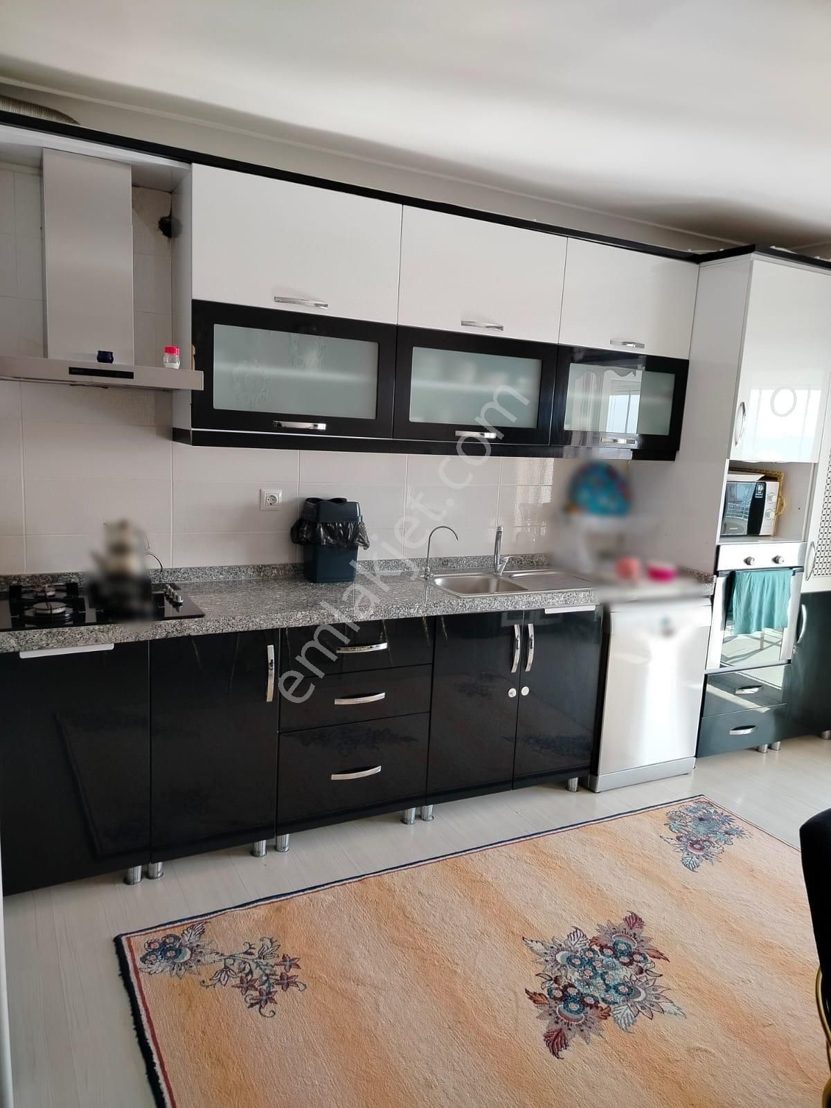 Cumhuriyet Mah. Metro Yakını Site İçi 3+1 Satılık Daire - Görsel 2