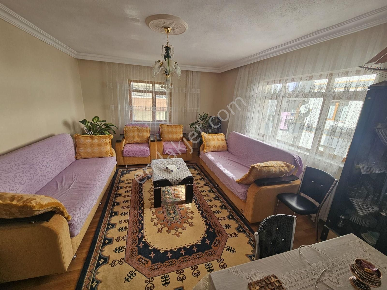 Miray Gayrimenkulden Elvan Mah De 3+1 Ara Kat Daire - Görsel 9