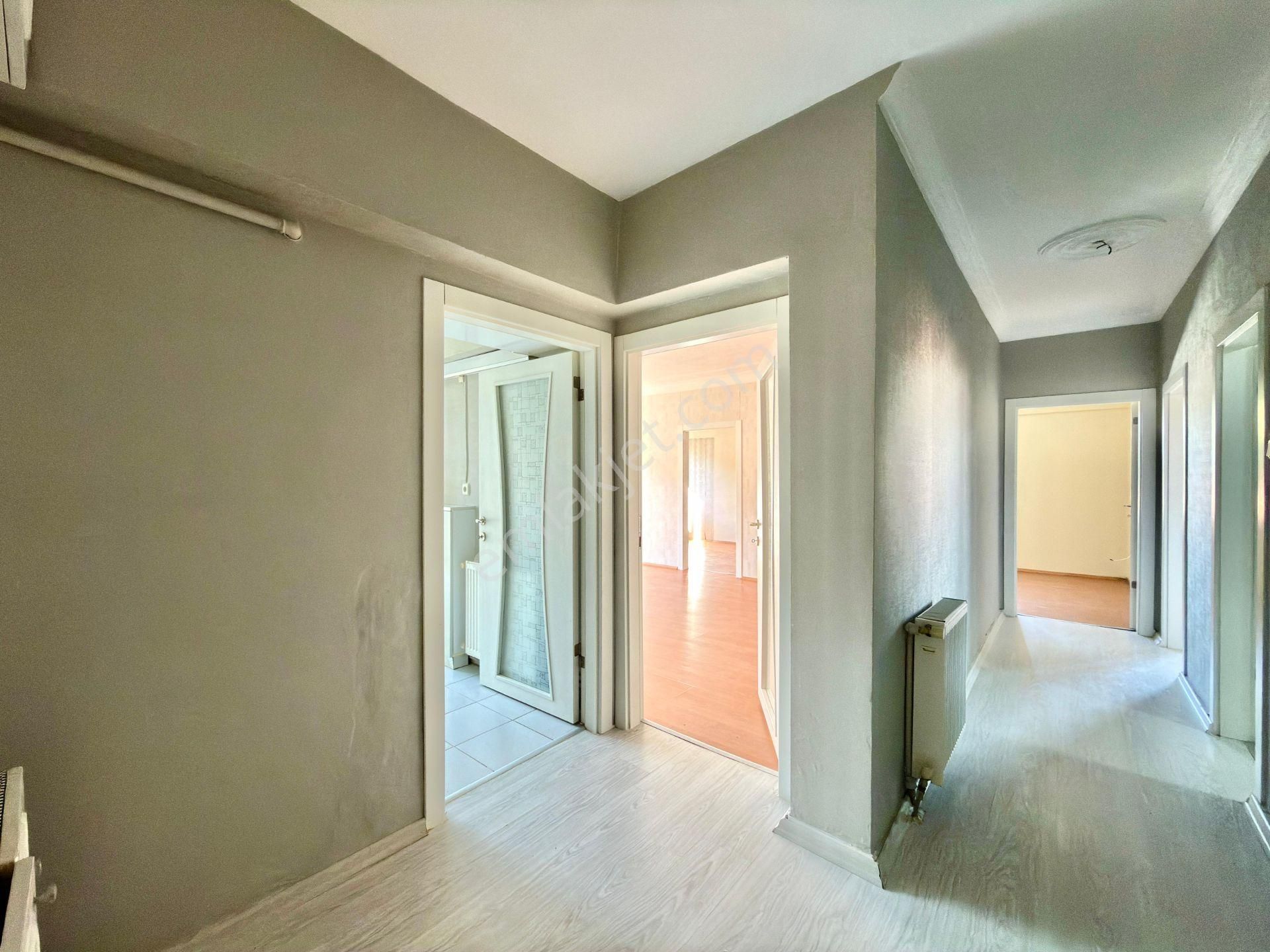 Kalecik Emlaktan Köşebaşı Güney Batı Cepheli 3+1 2. Katta - Görsel 21