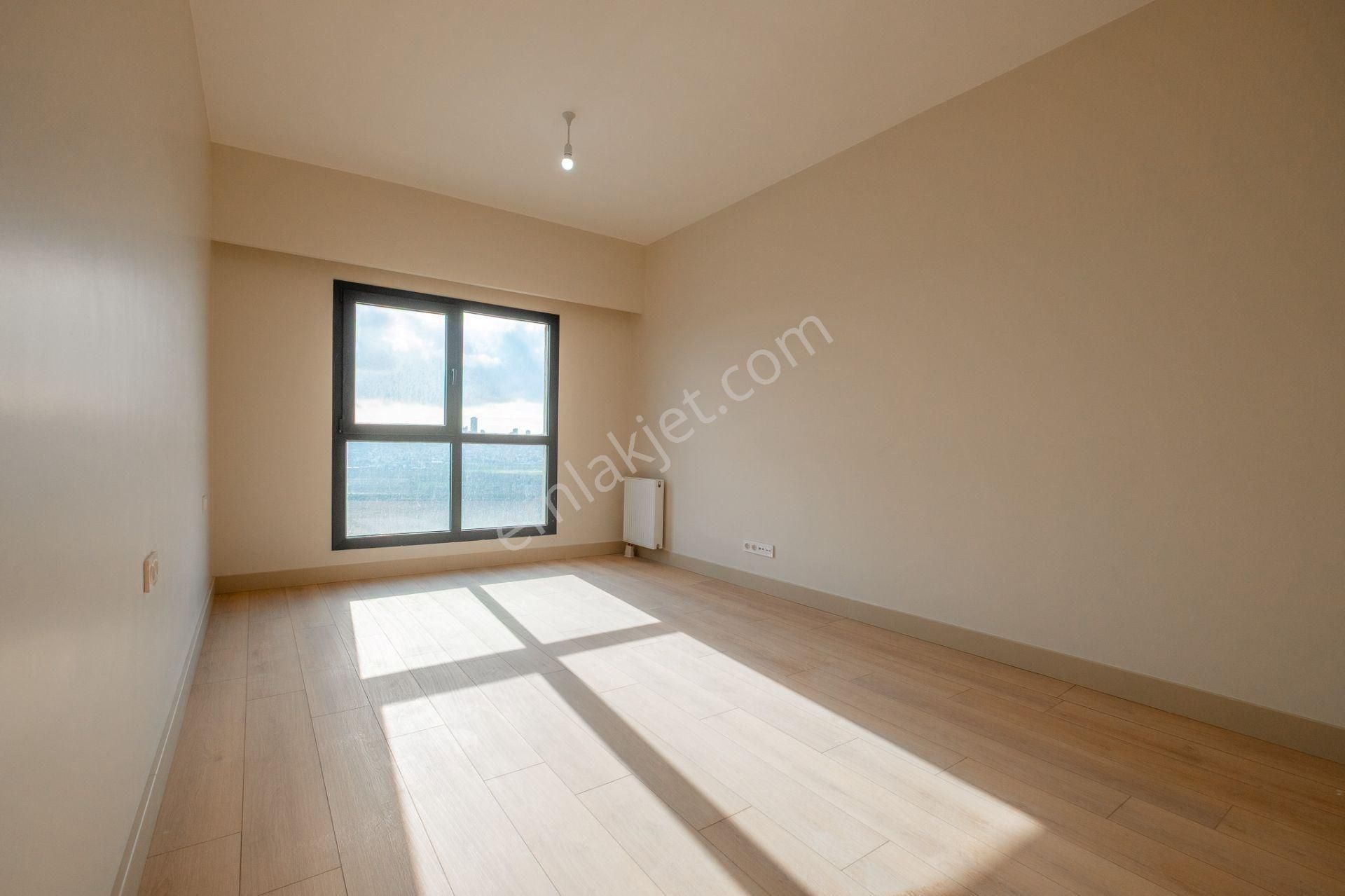 Ispartakule'de Site İçerisinde Lüks 2+1 Satılık Daire - Görsel 16