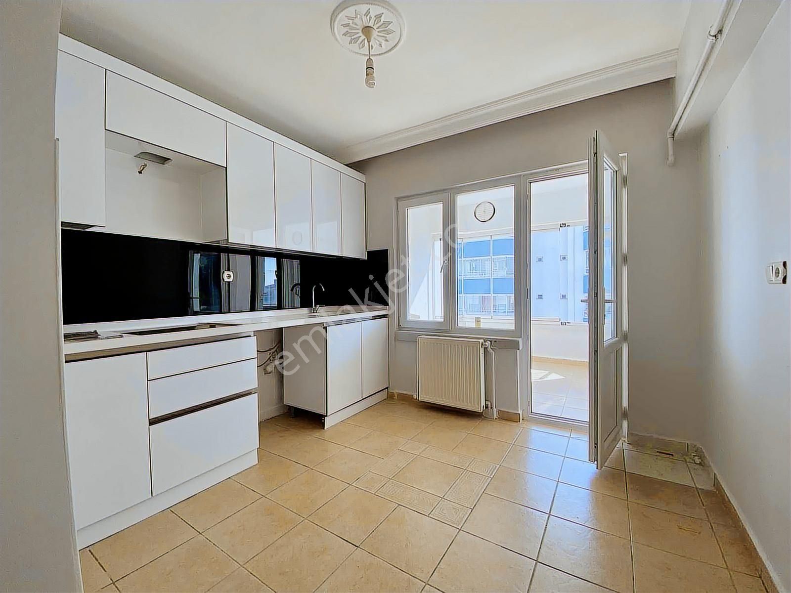 Redstone Castle Yenimahalle Kiralık 3+1 Daire - Görsel 9