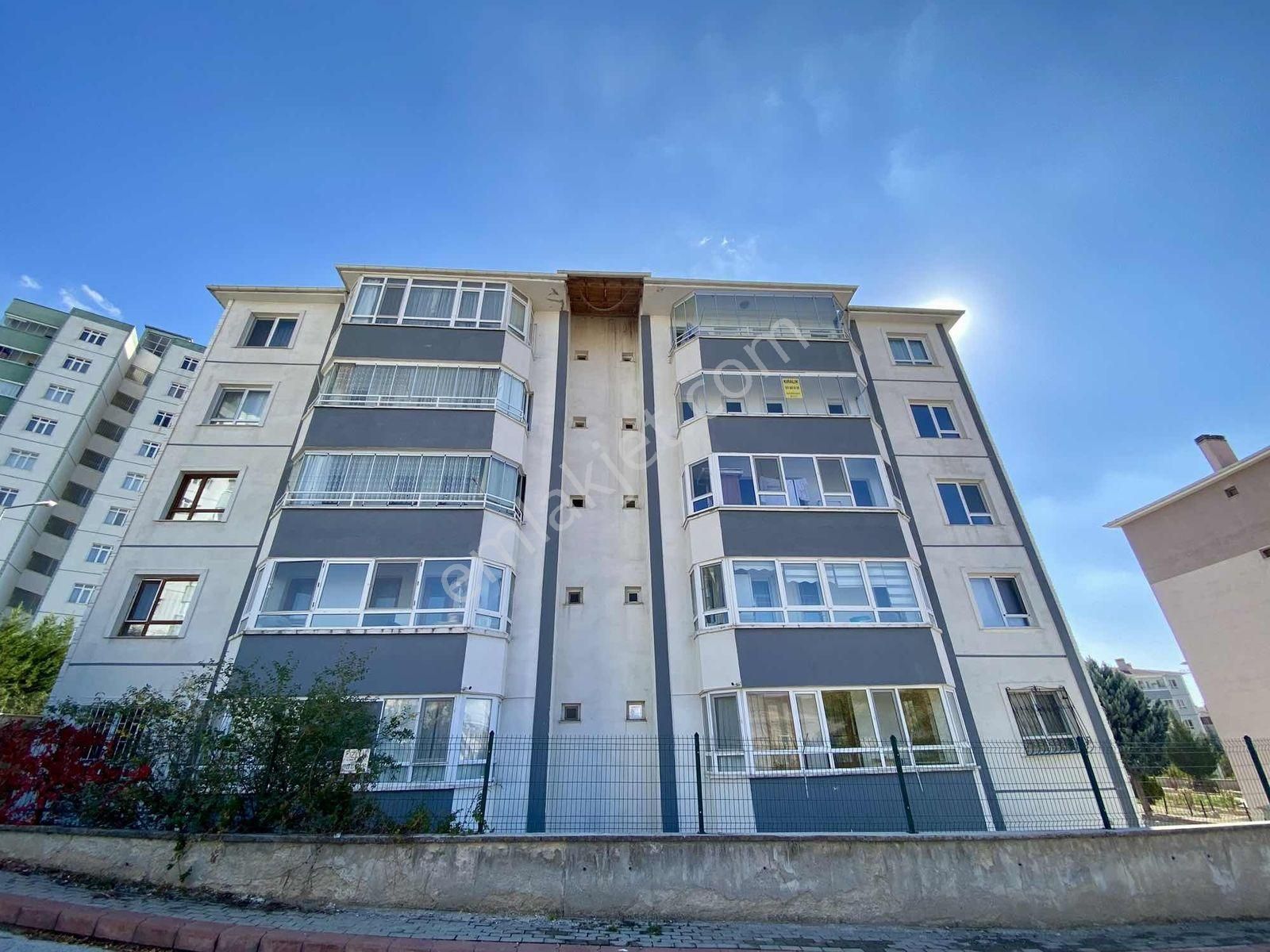 Redstone Castle Yenimahalle Kiralık 3+1 Daire - Görsel 35