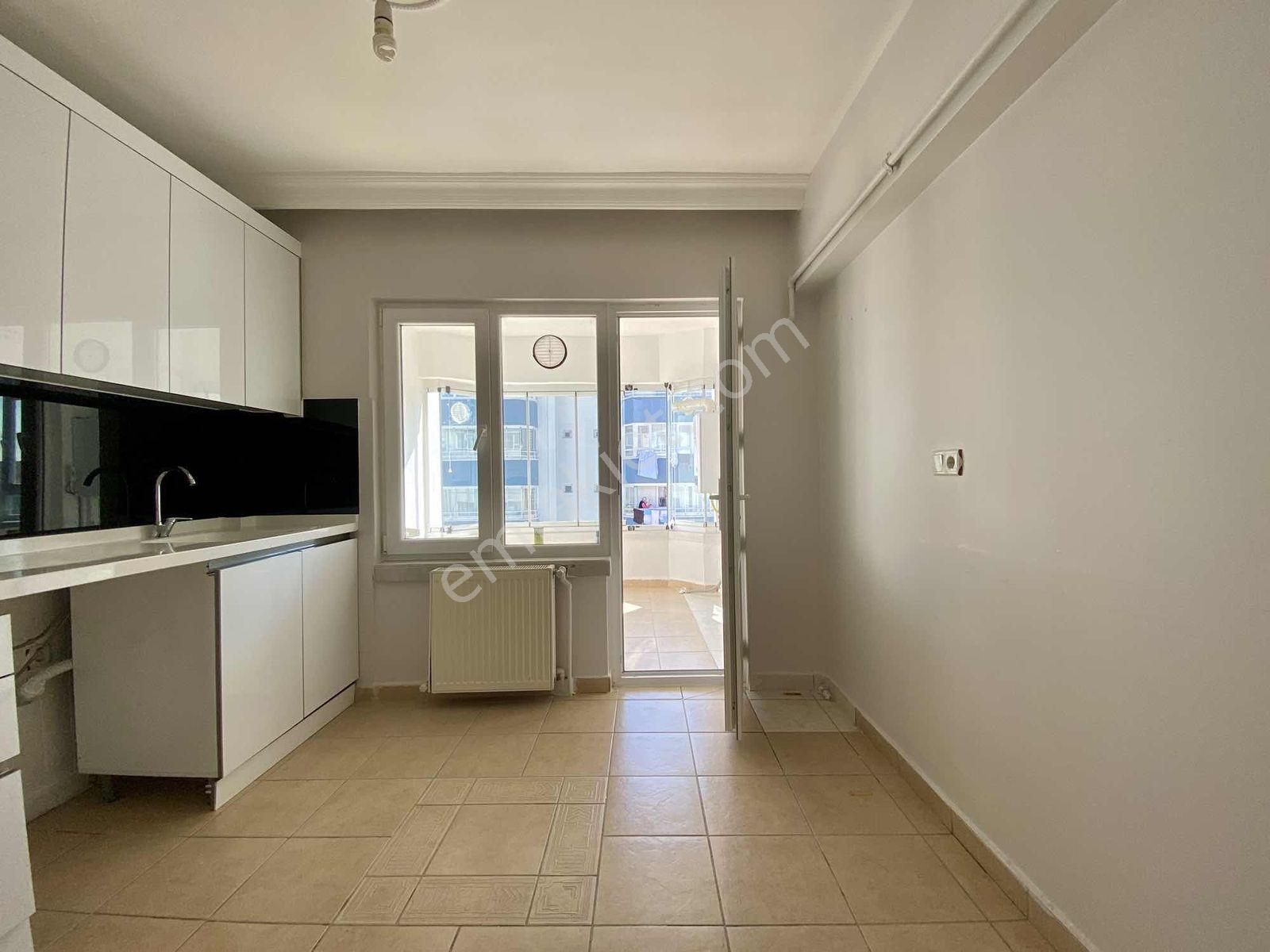 Redstone Castle Yenimahalle Kiralık 3+1 Daire - Görsel 6