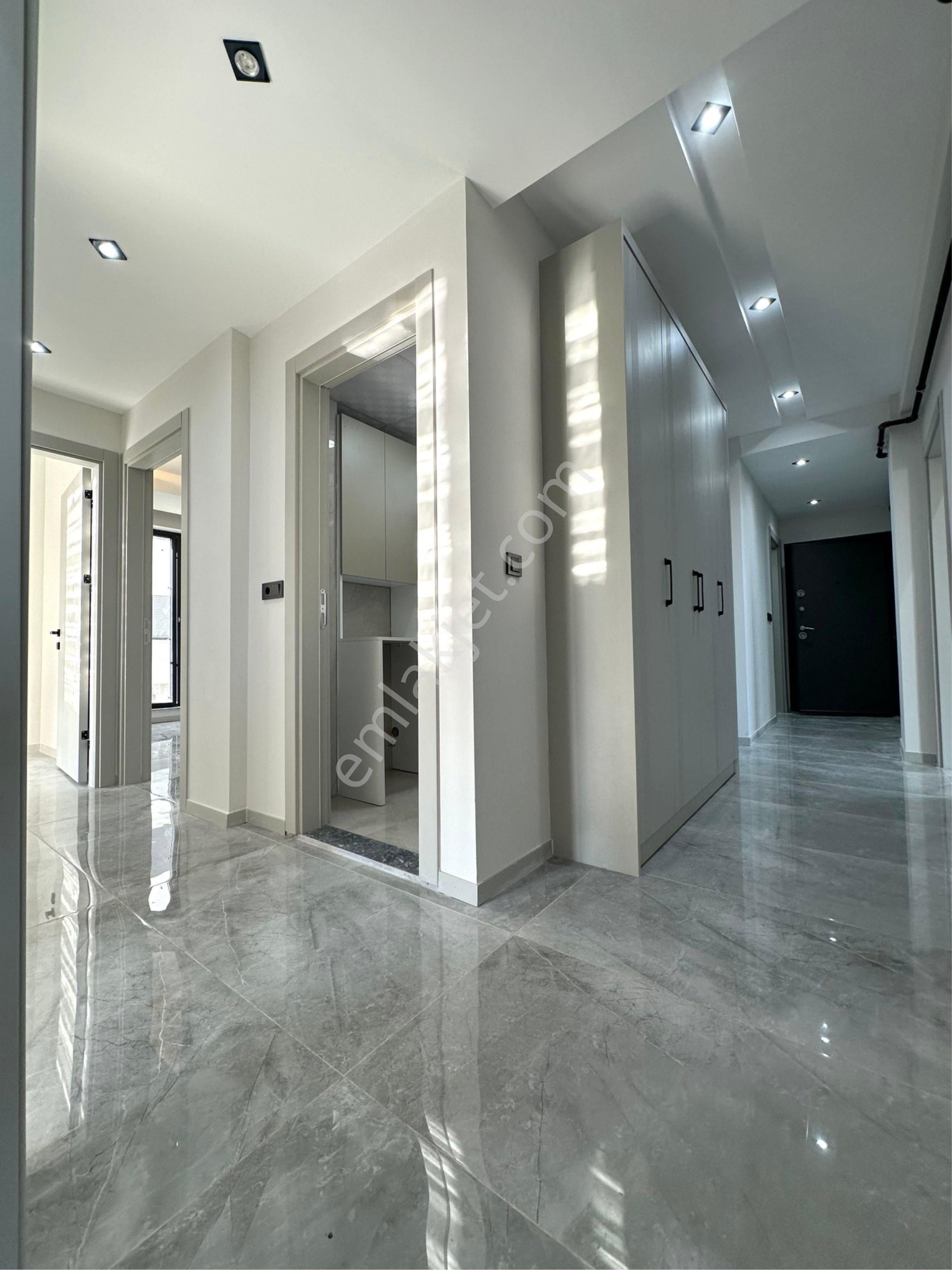 Yenişafakta 3+1 150m2 Sıfır Arakat Satılık Fırsat Daire - Görsel 16