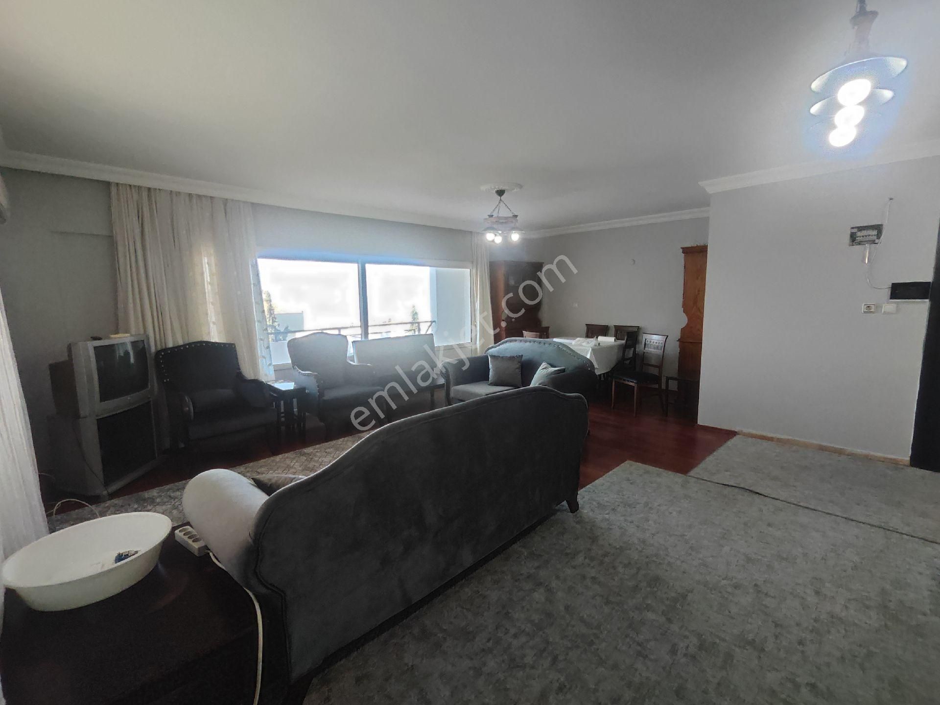 Elit Mahallesinde Deniz Manzaralı 3+1 Geniş Daire - Görsel 6