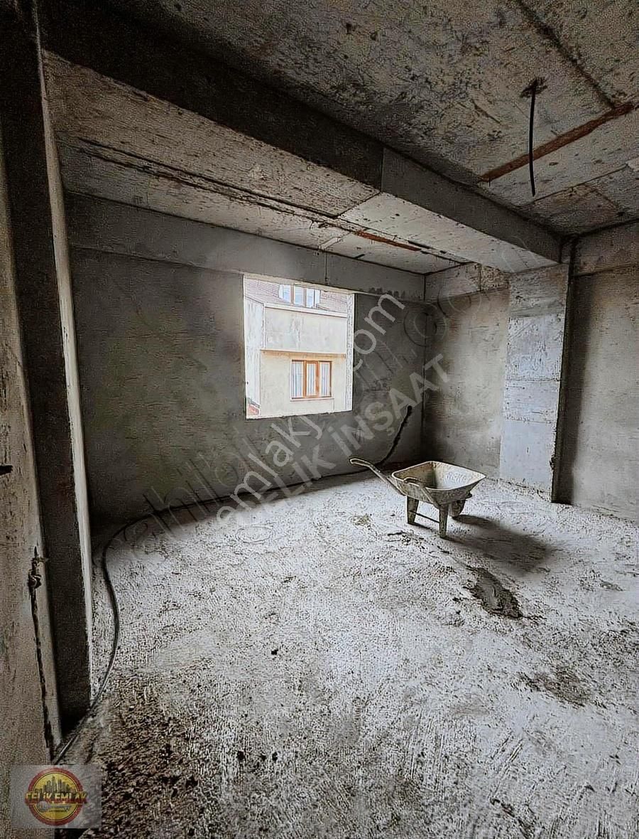 Gop Hürriyet Mahallesi Sıfır Lüx Daire - Görsel 11