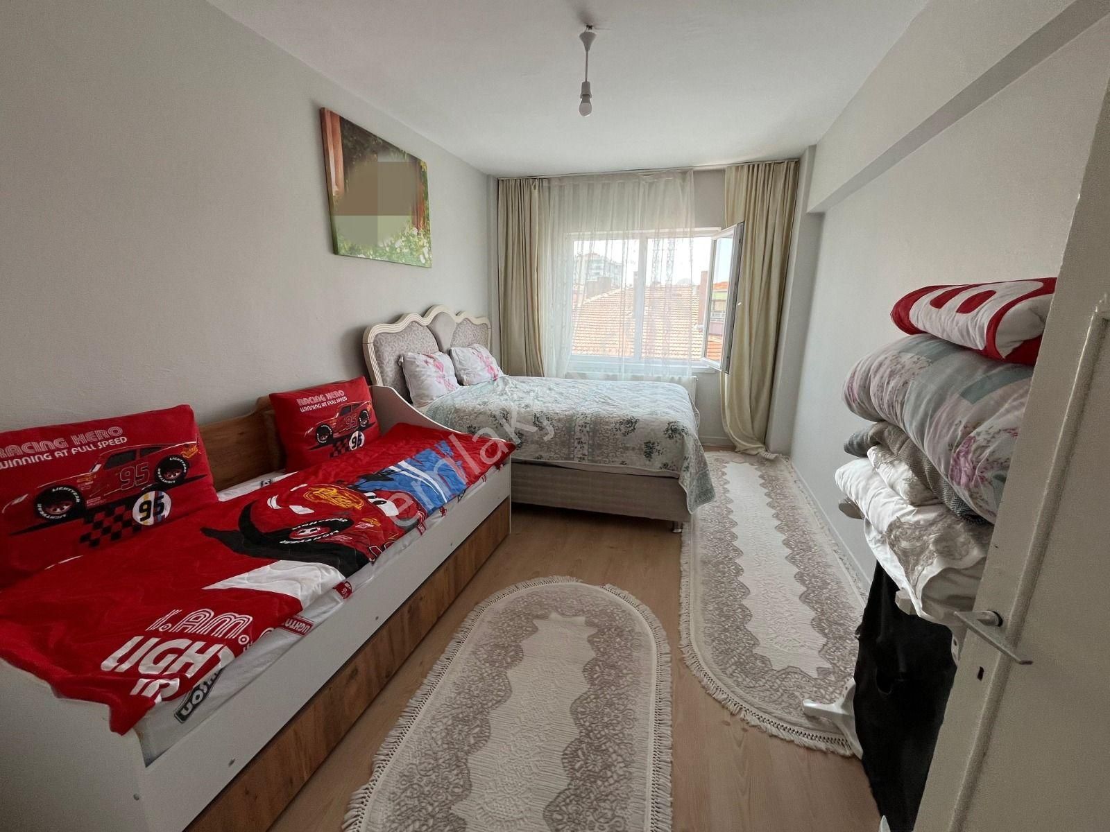 Sincan Akşemsettin Katta 3+1 Geniş Çift Balkonlu Merkezi Konumda Daire - Görsel 19