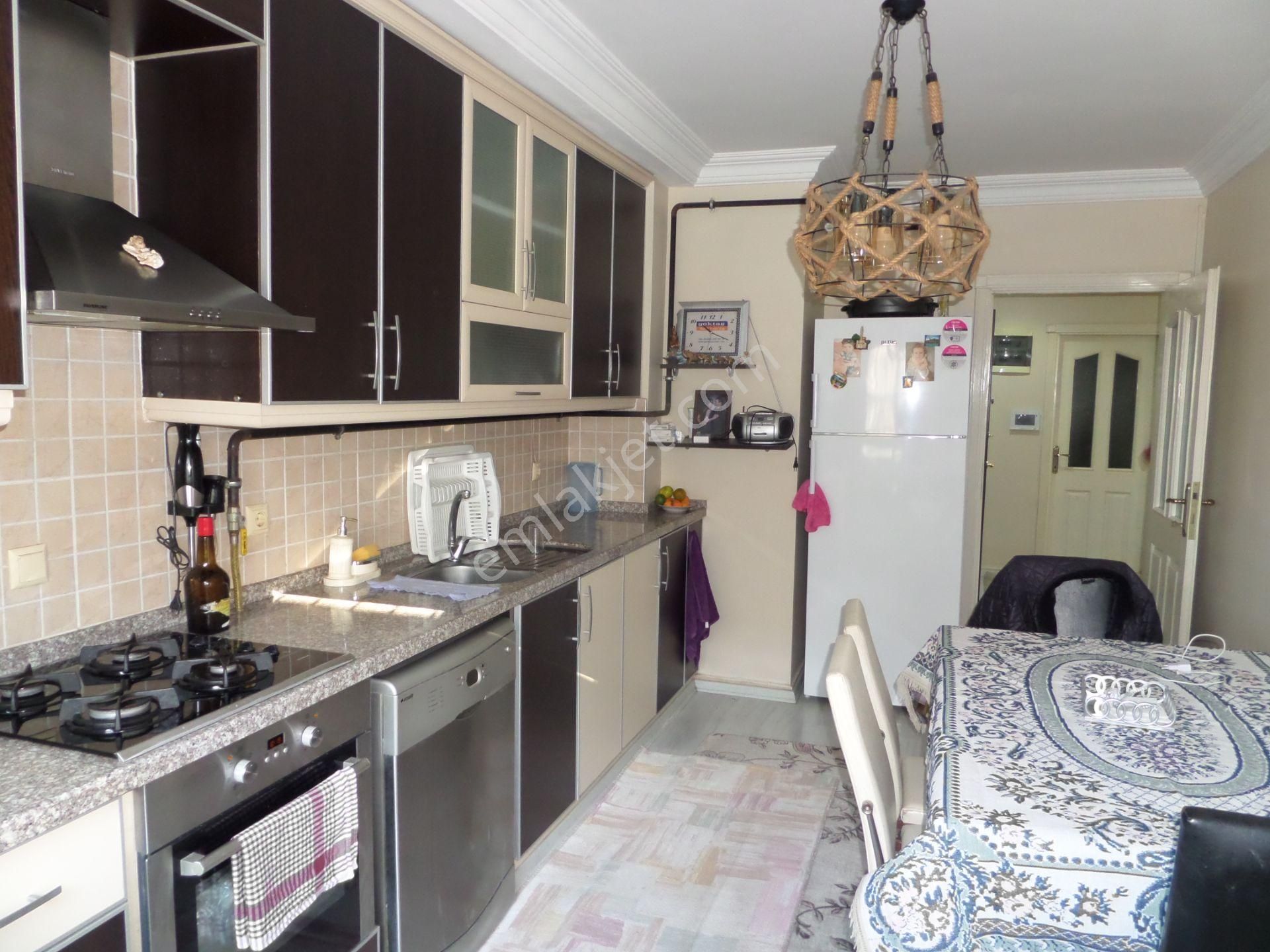 100.yılda,bulvara Yakın,7 Katlının 1.katı Satılık Daire - Görsel 4