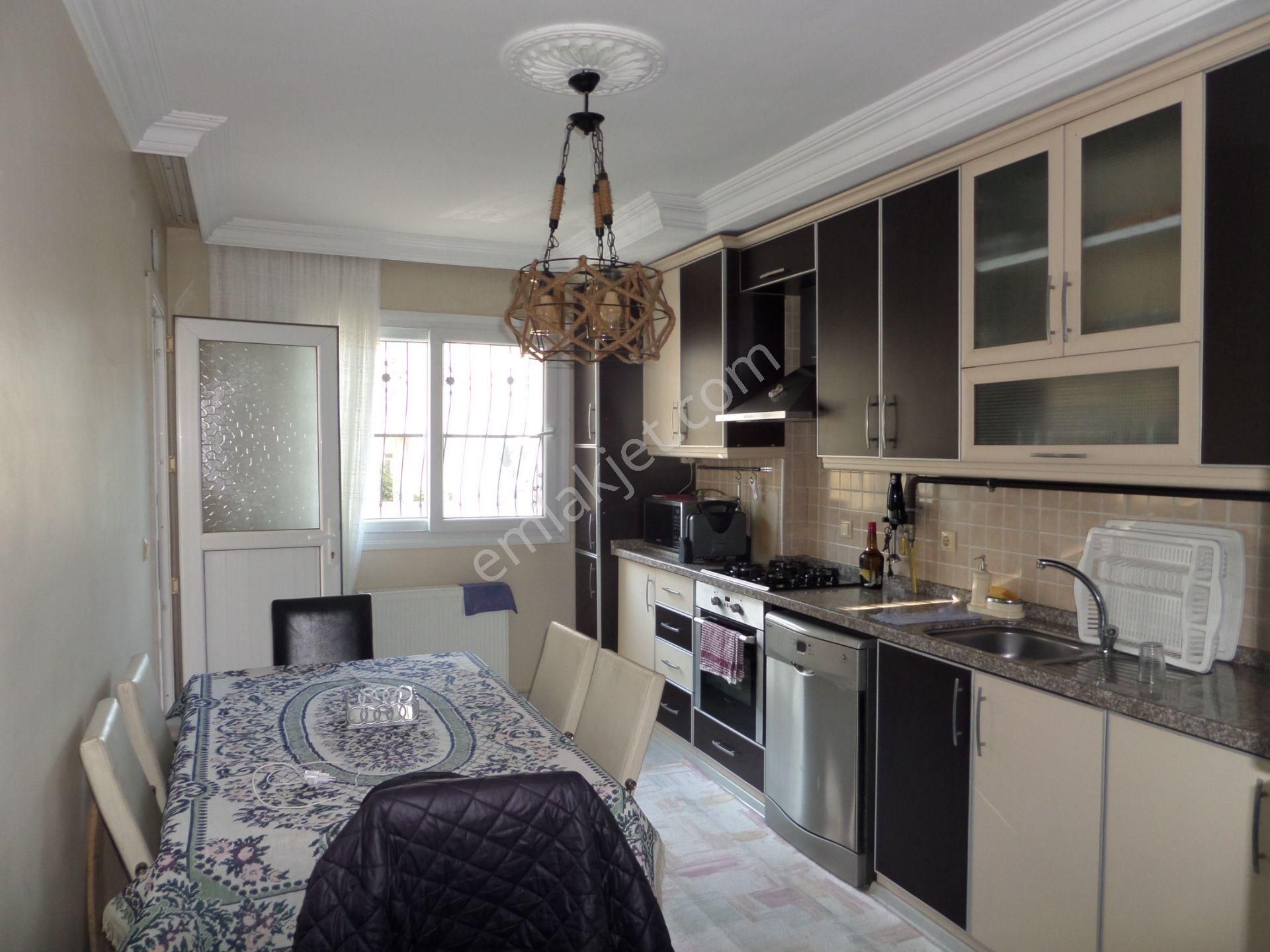 100.yılda,bulvara Yakın,7 Katlının 1.katı Satılık Daire - Görsel 2