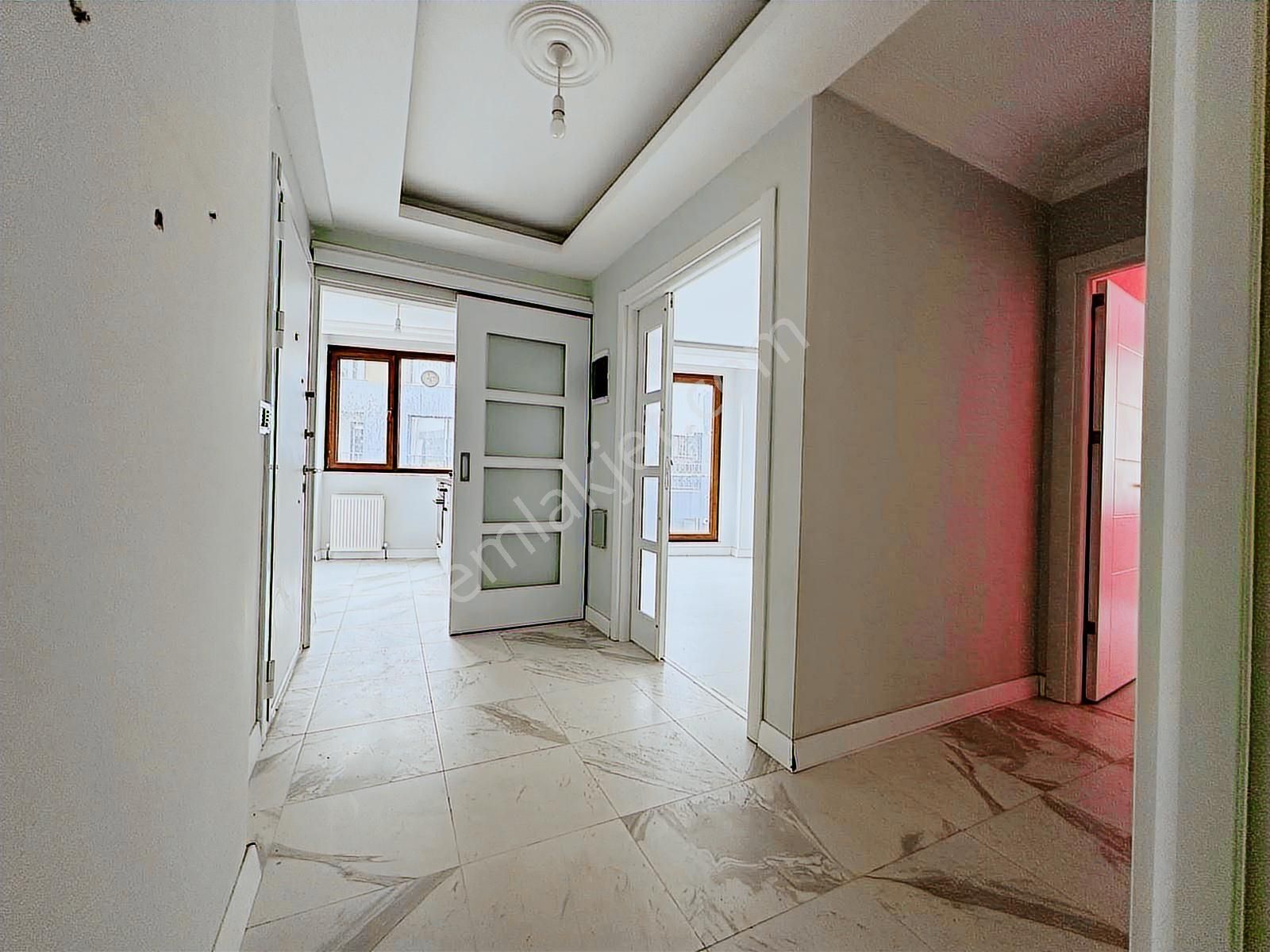 Salih Emlak 'tan Satılık Güney Cephe 3+1 Ebeveyn Banyolu 3.kat - Görsel 10