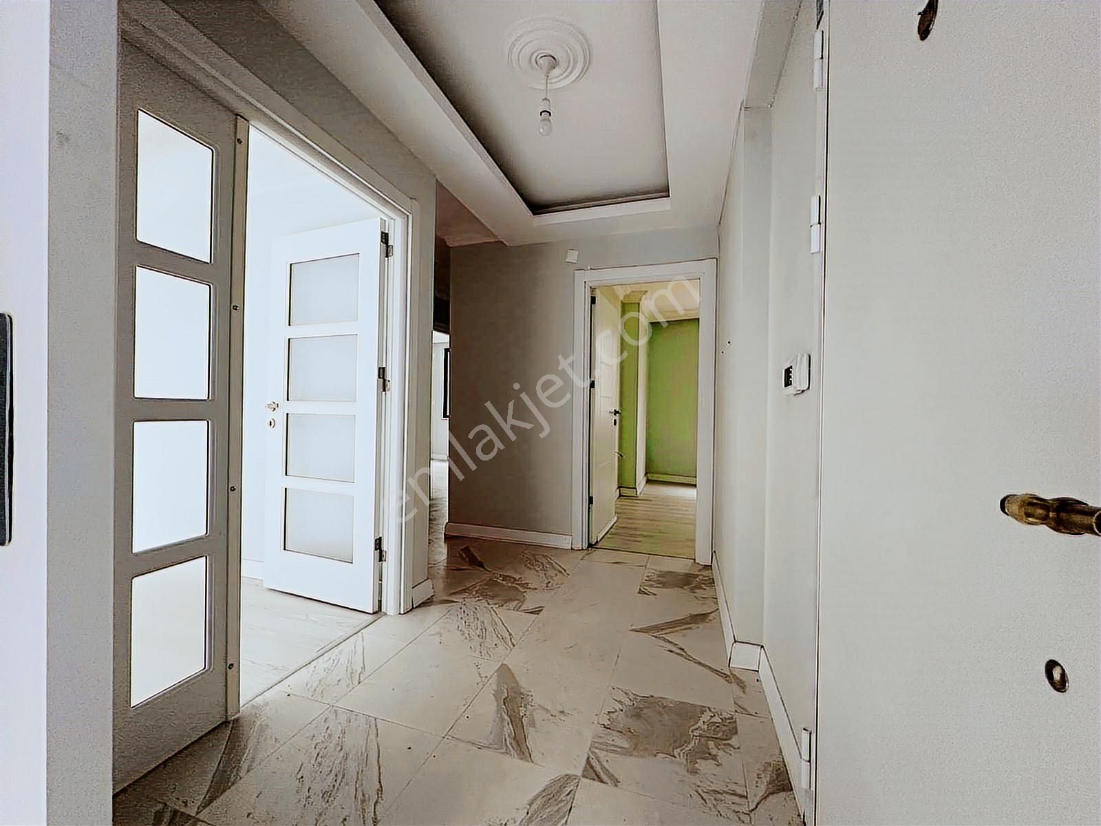 Salih Emlak 'tan Satılık Güney Cephe 3+1 Ebeveyn Banyolu 3.kat - Görsel 25