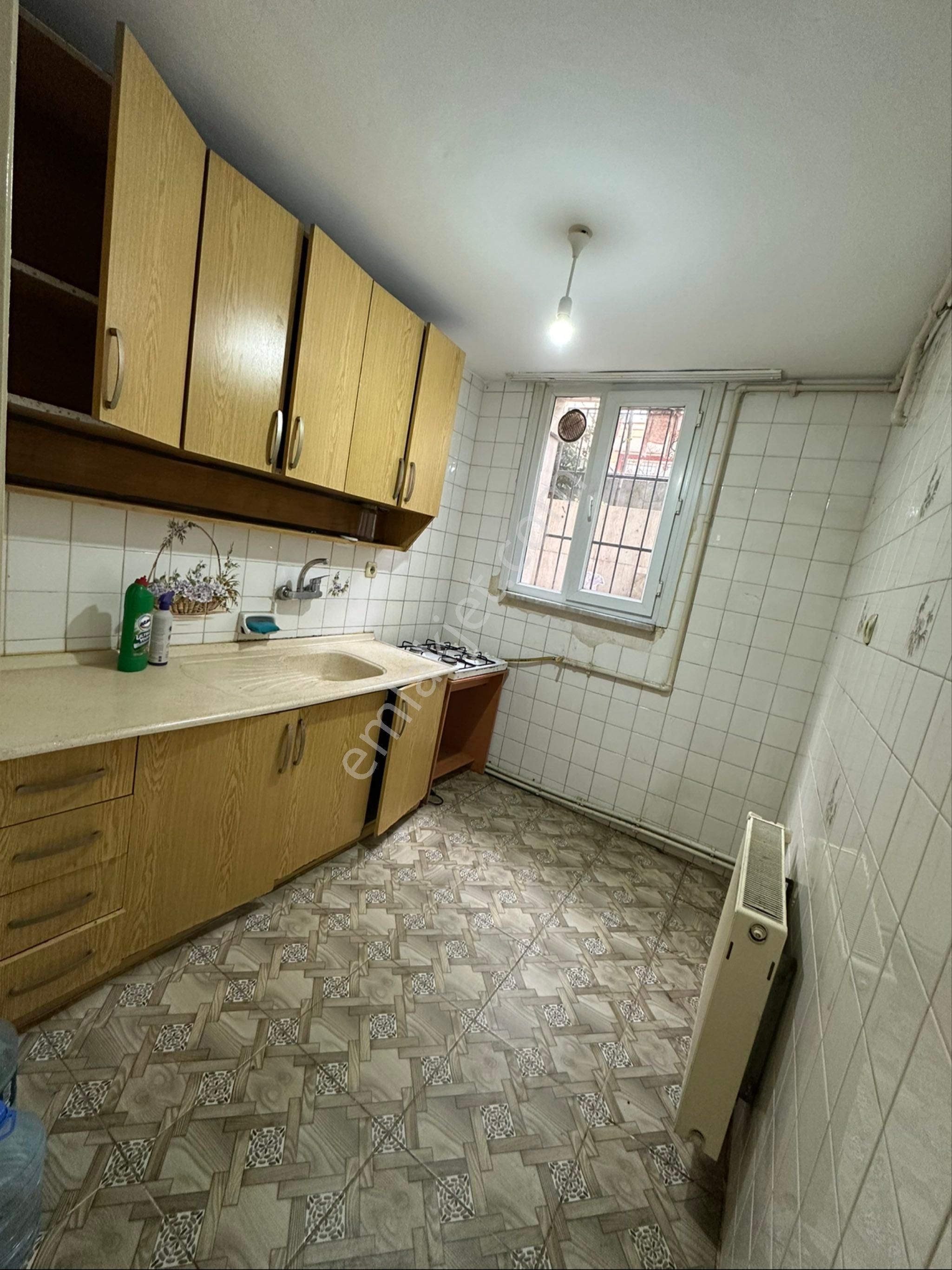 Avcılar Cihangirde Yatırımlık 2+1 Bahçe Katı İskanlı - Görsel 3