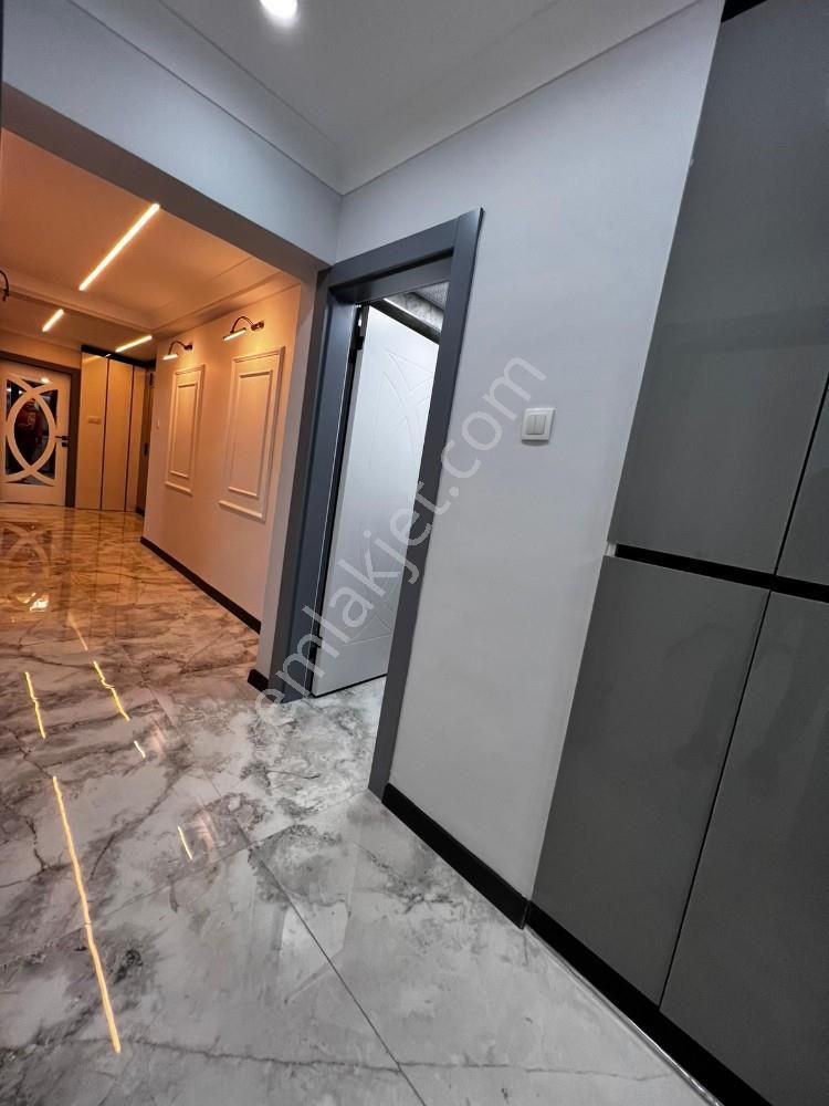 Maraşel Çakmak Mahde Mükemmel Konumda Arakat 3+1 Daire !!! - Görsel 30