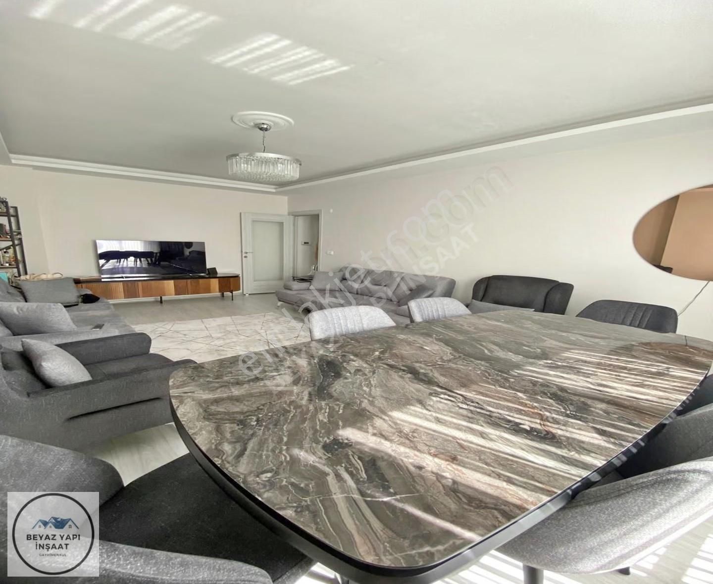 Beyaz Yapı'dan Prestijli Lokasyon'da Büyük M2'ye Sahip 2+1 - Görsel 6