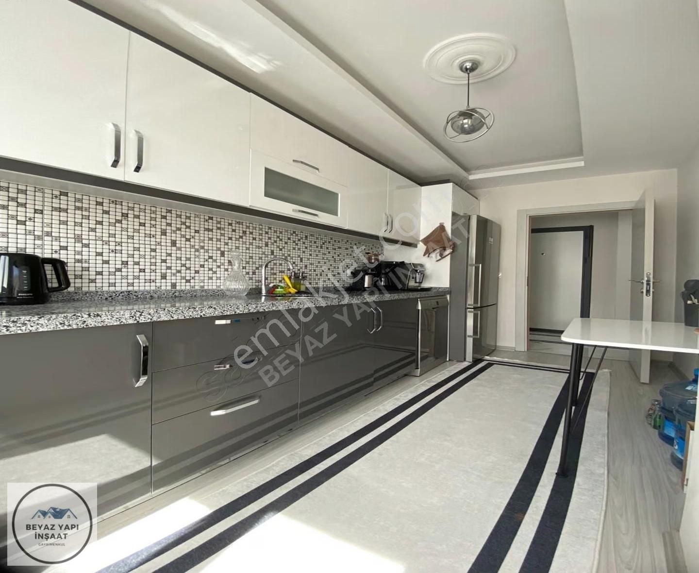 Beyaz Yapı'dan Prestijli Lokasyon'da Büyük M2'ye Sahip 2+1 - Görsel 11