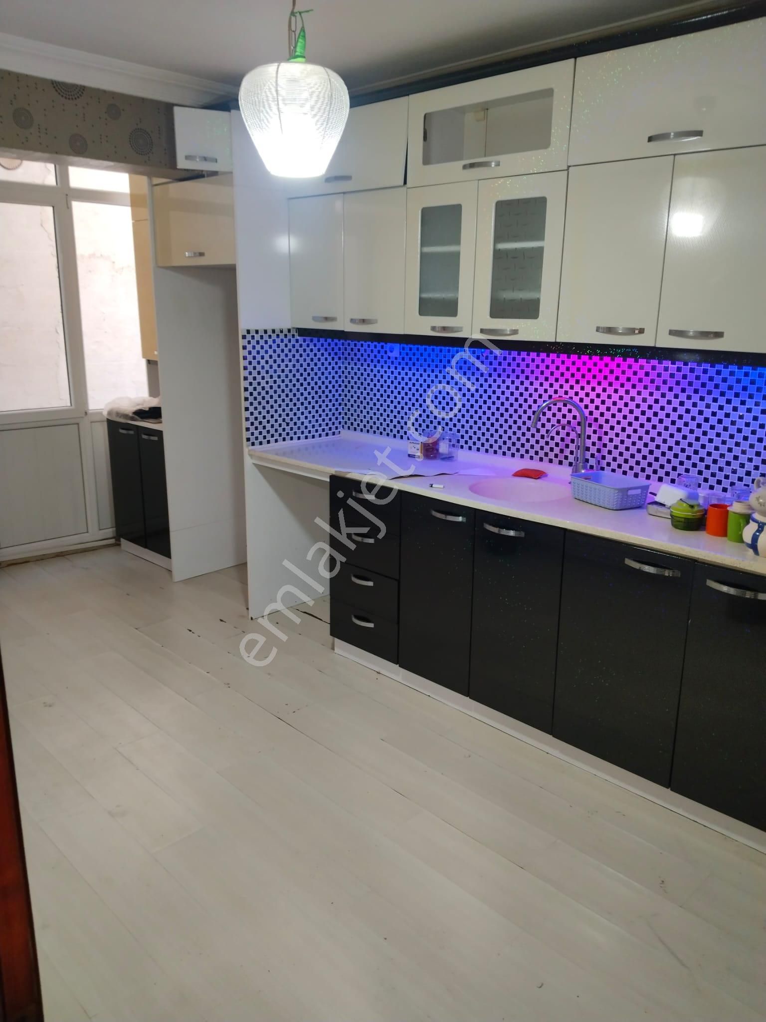 Kozağaç Meydana Yakın 3+1 Kiralık Daire