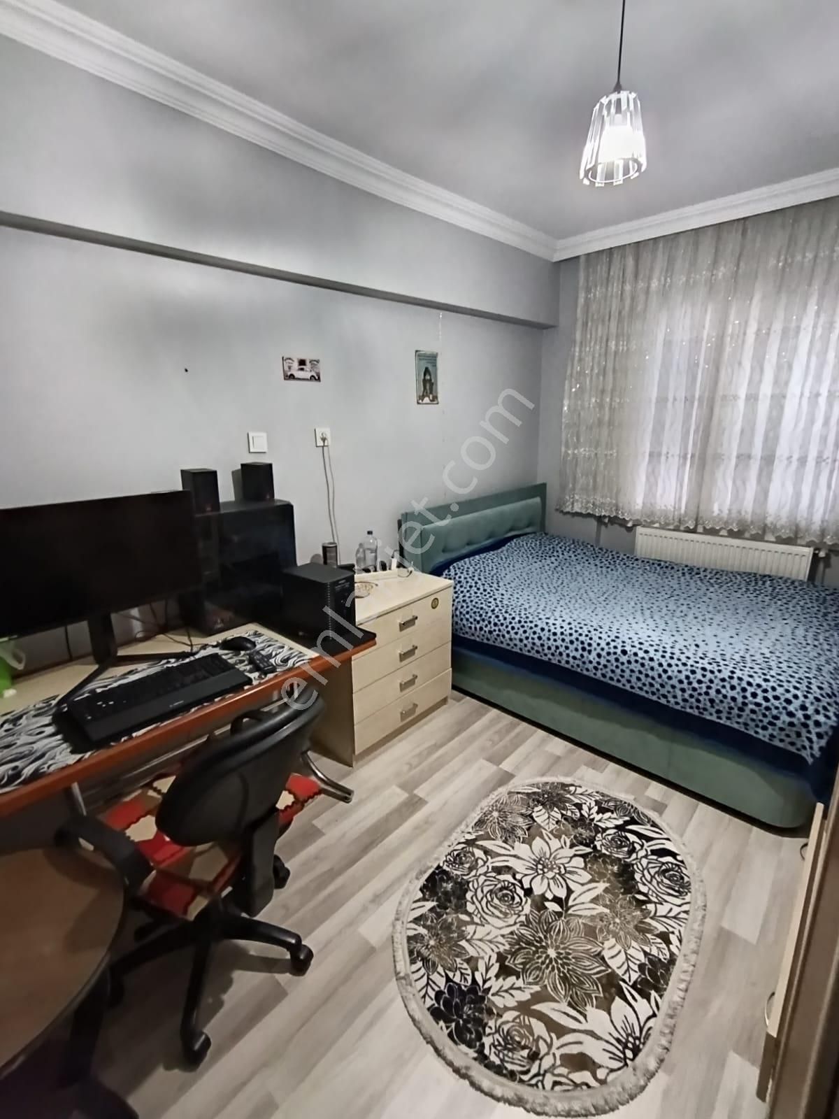 Sincan Mareşal Çakmak Mah'de 3+1 Ara Kat Ön Cephe Bağımsız Yapılı Daire - Görsel 15