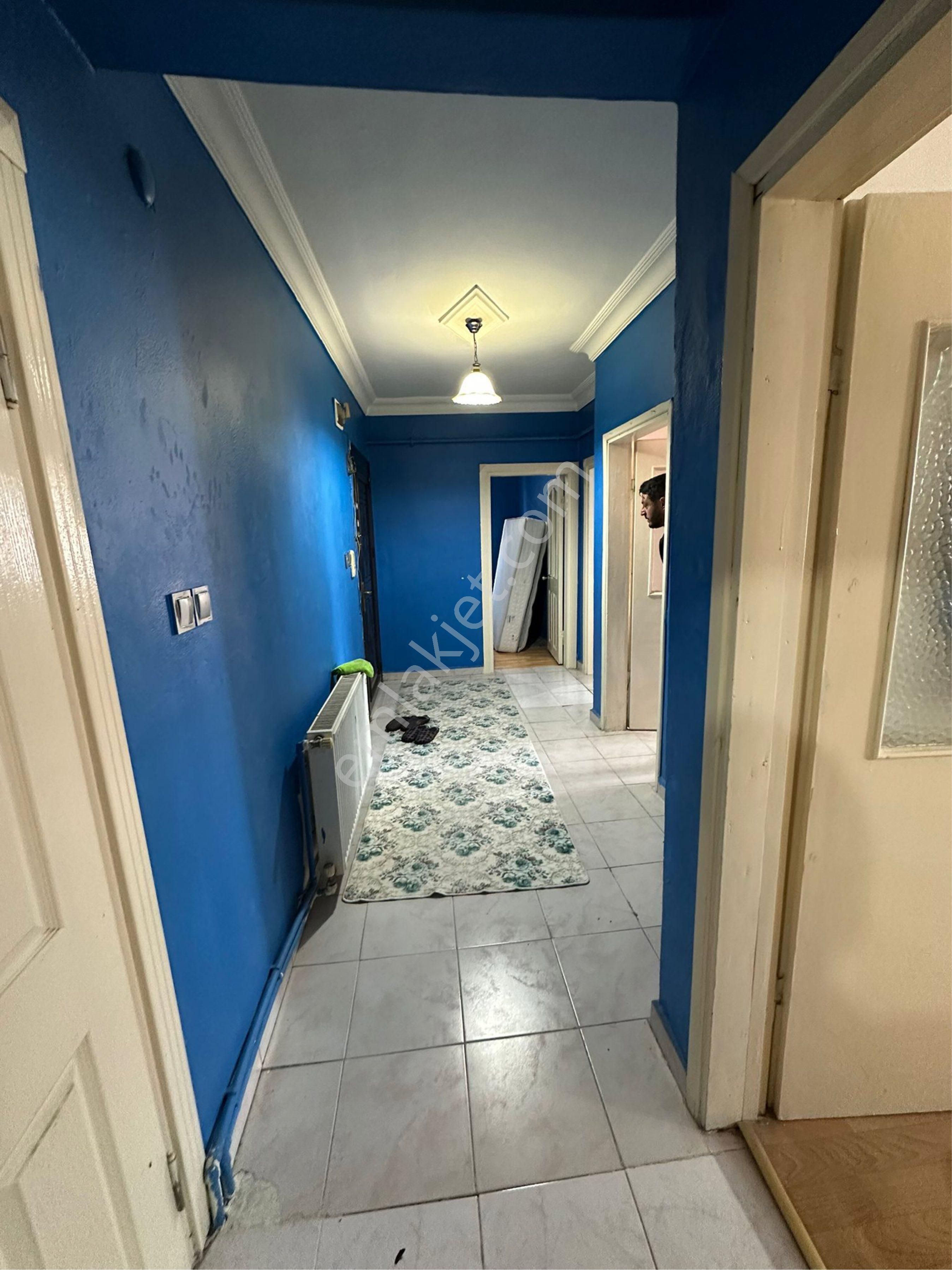 Avcılar Cihangirde Yatırımlık 2+1 5.kat Balkonlu