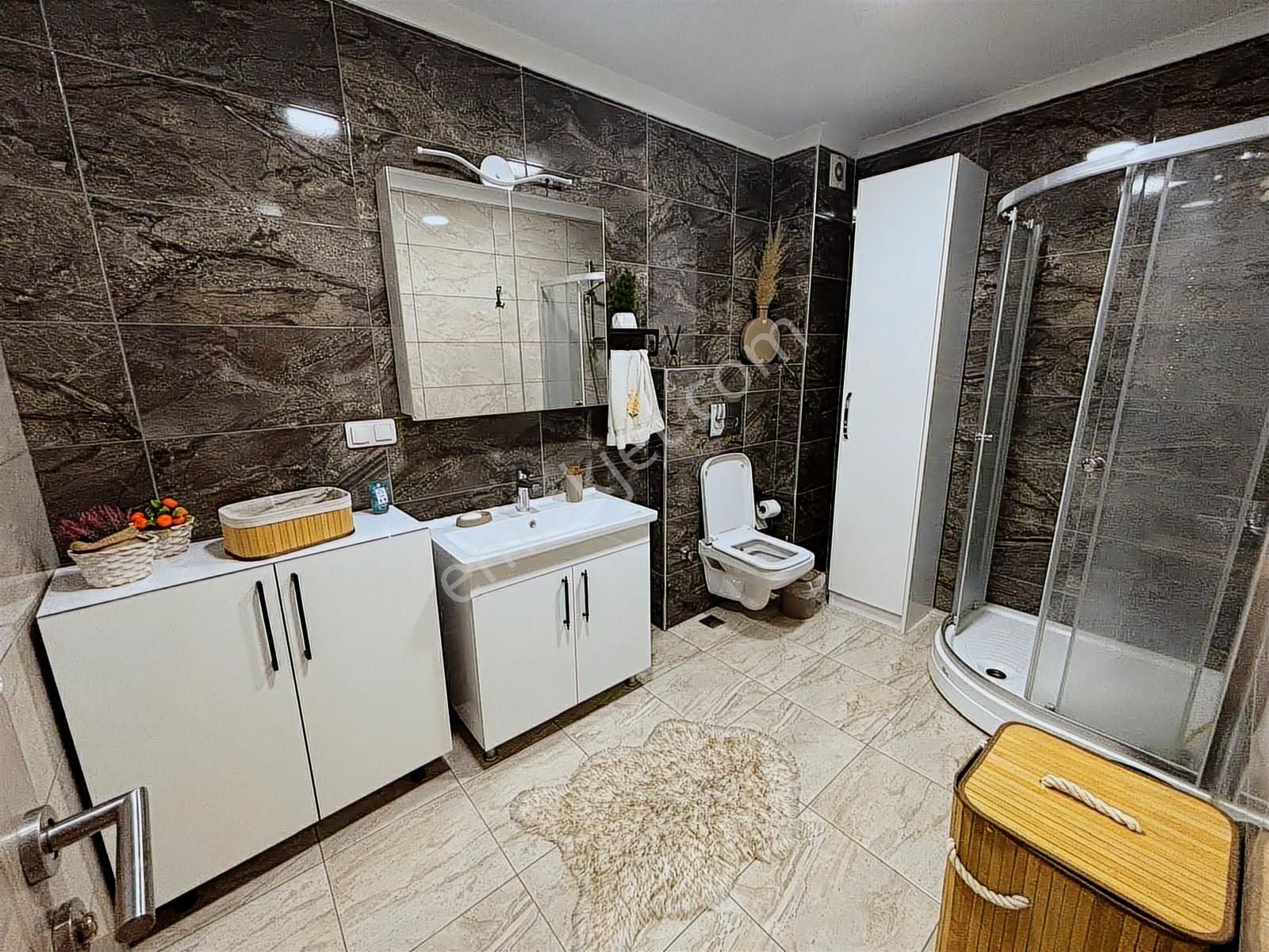 İnox'dan İdealtepe Cadde Üzeri Lüks Tasarım 3+2 Teraslı Dubleks - Görsel 5