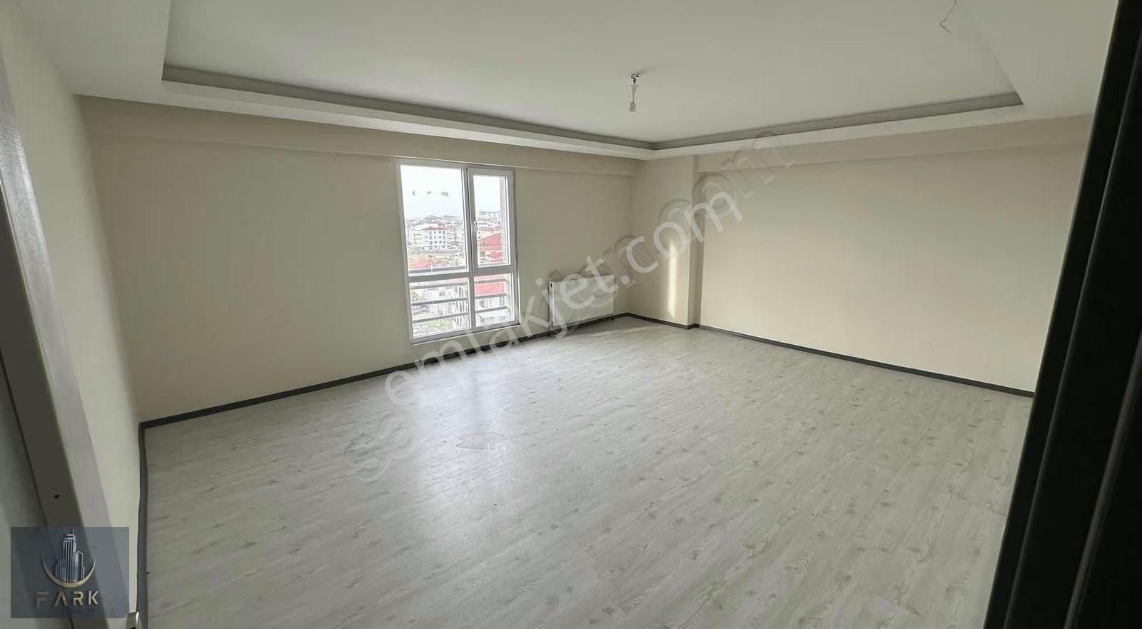Bahçelievler Site İçi Geniş 2+1 Daire - Görsel 12