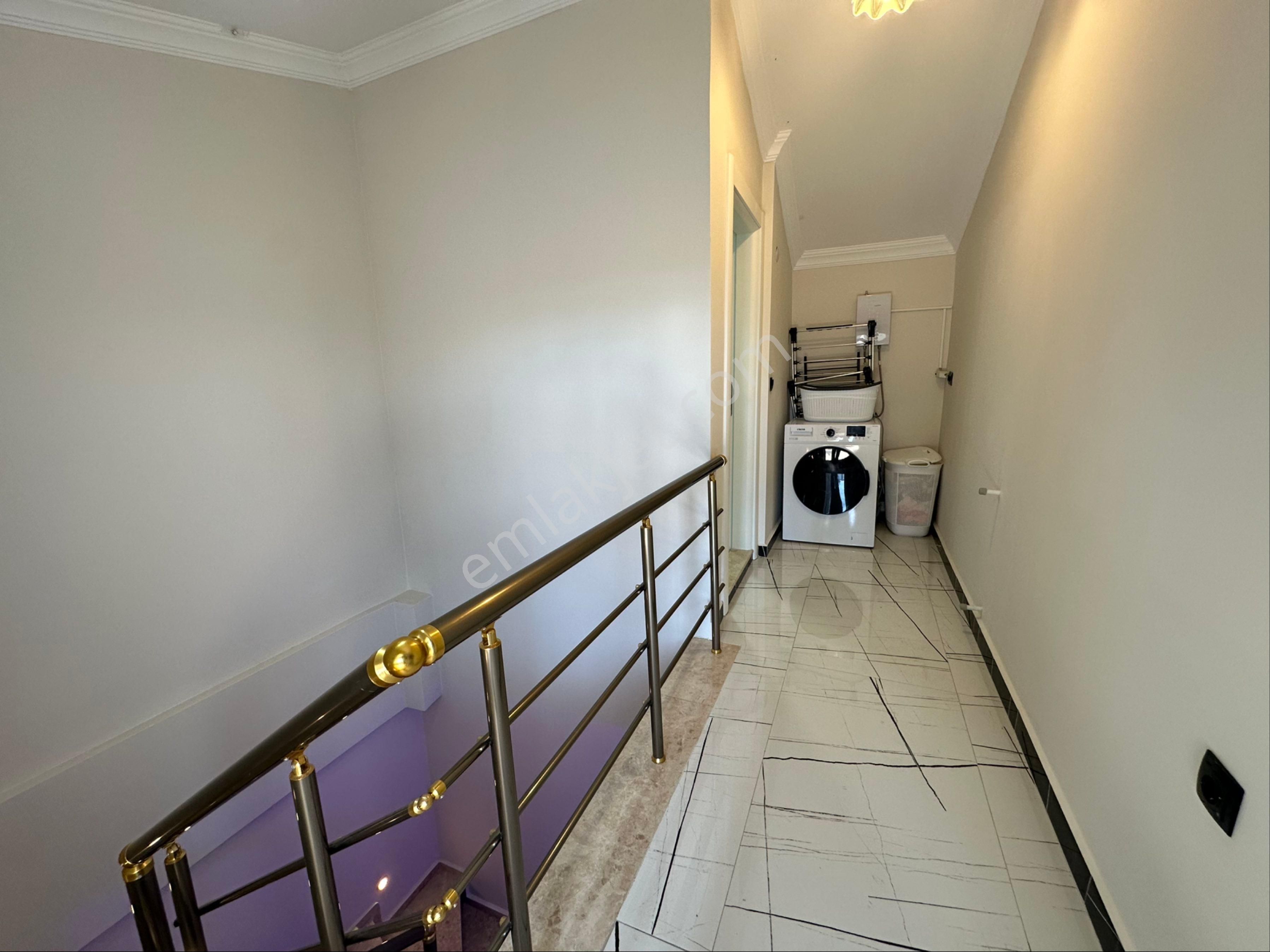 Didimde Kendi Plajı Olan 4+1 Çook Geniş Sıfır Bahçesi Cok Büyük Villa - Görsel 30