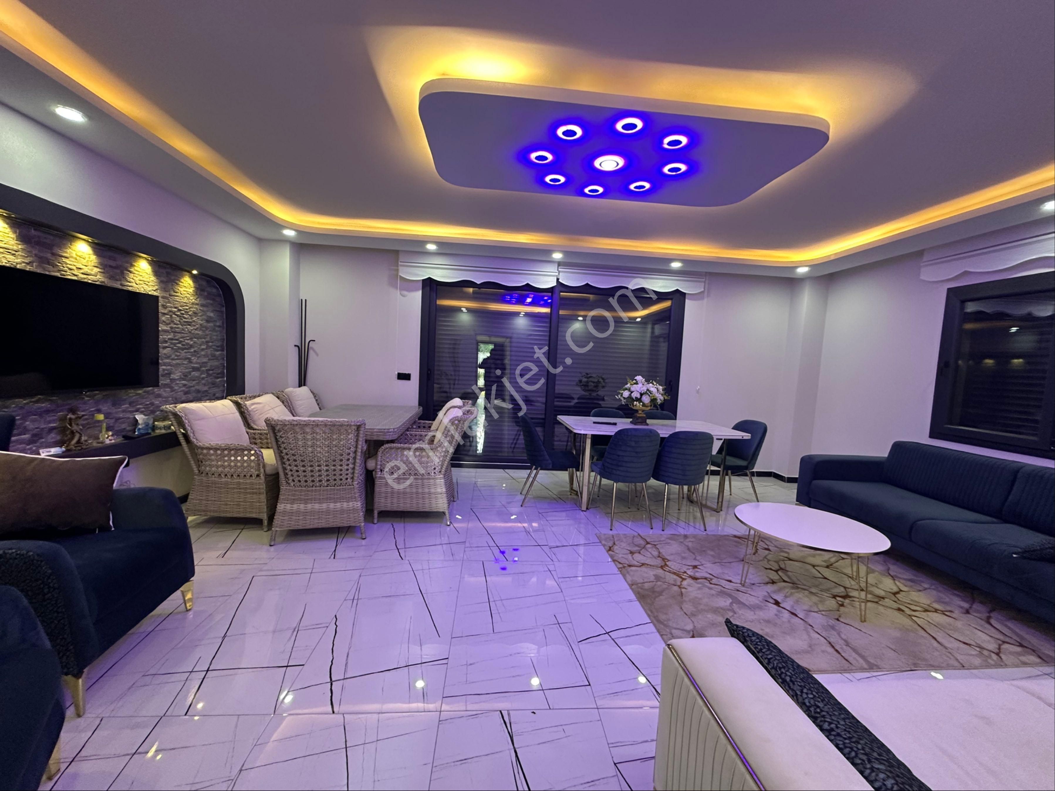 Didimde Kendi Plajı Olan 4+1 Çook Geniş Sıfır Bahçesi Cok Büyük Villa - Görsel 9