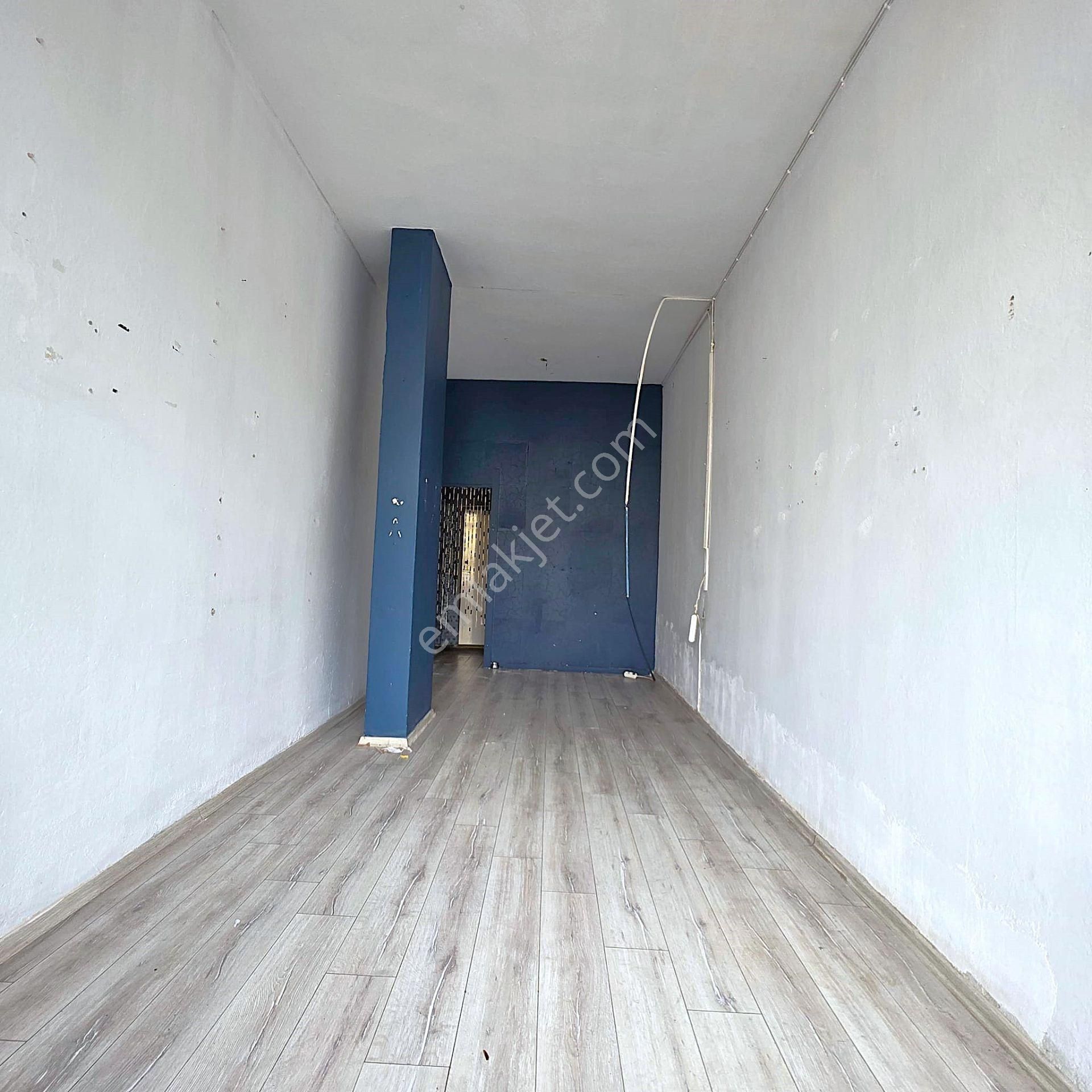 Simge'den Mithatpaşa Caddesi Yanı Hamam Sokağında Kiralık İşyeri - Görsel 8