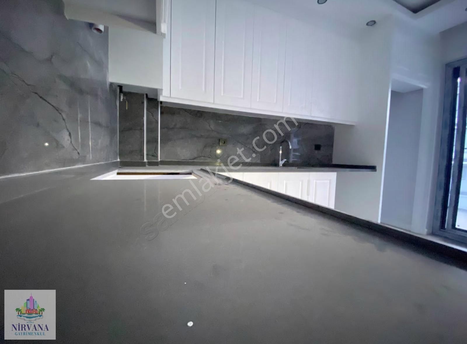 Şemikler'de 3+1 Satılık Arakat Daire, 160 M2 - Görsel 6