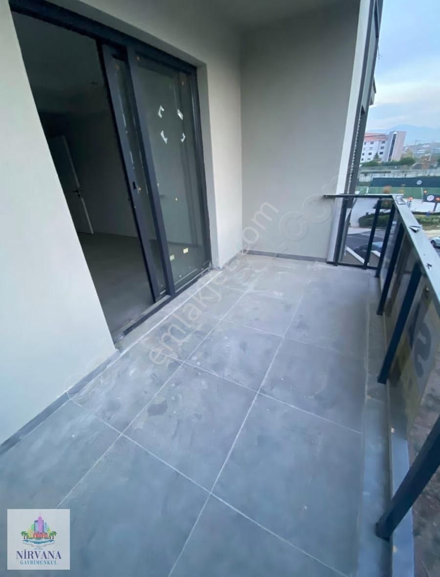 Şemikler'de 3+1 Satılık Arakat Daire, 160 M2 - Görsel 12