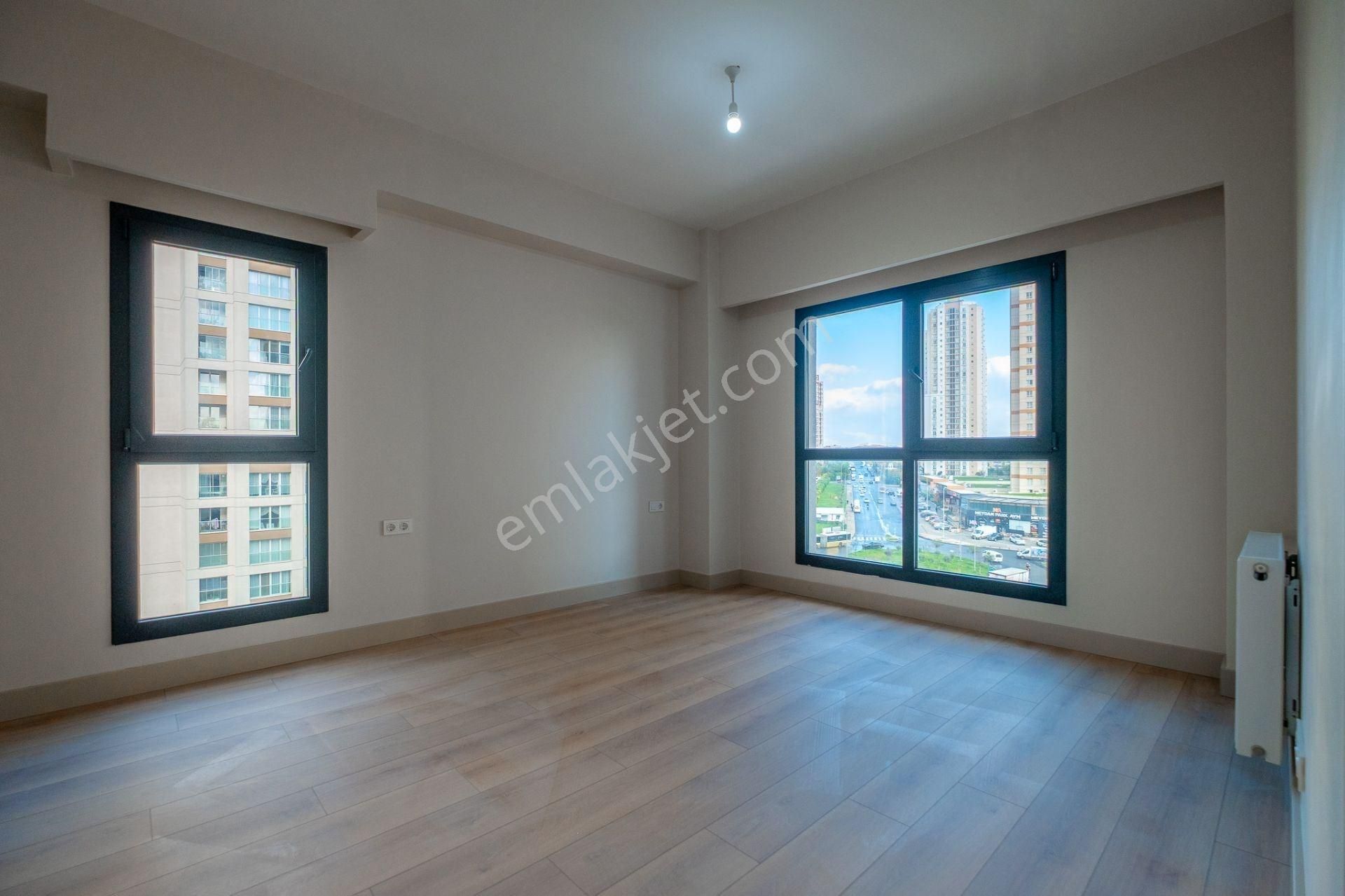 Ispartakule'de Lüks Site İçerisinde Satılık 3+1 Daire - Görsel 13