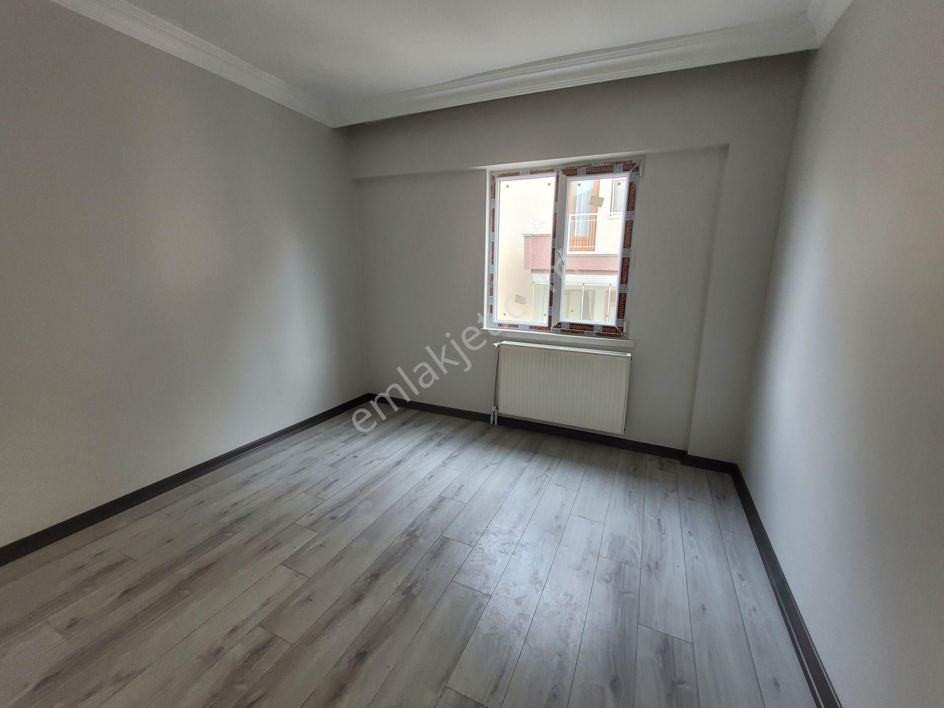 Ahiler'den Merkezi Konumda 4 Oda 1 Salon Dubleks Daire - Görsel 21