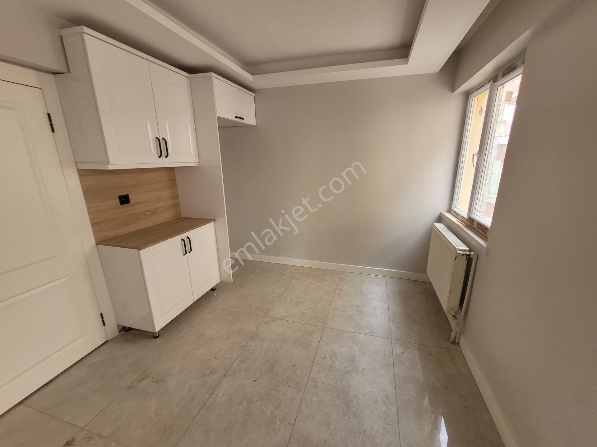 Ahiler'den Merkezi Konumda 4 Oda 1 Salon Dubleks Daire - Görsel 5