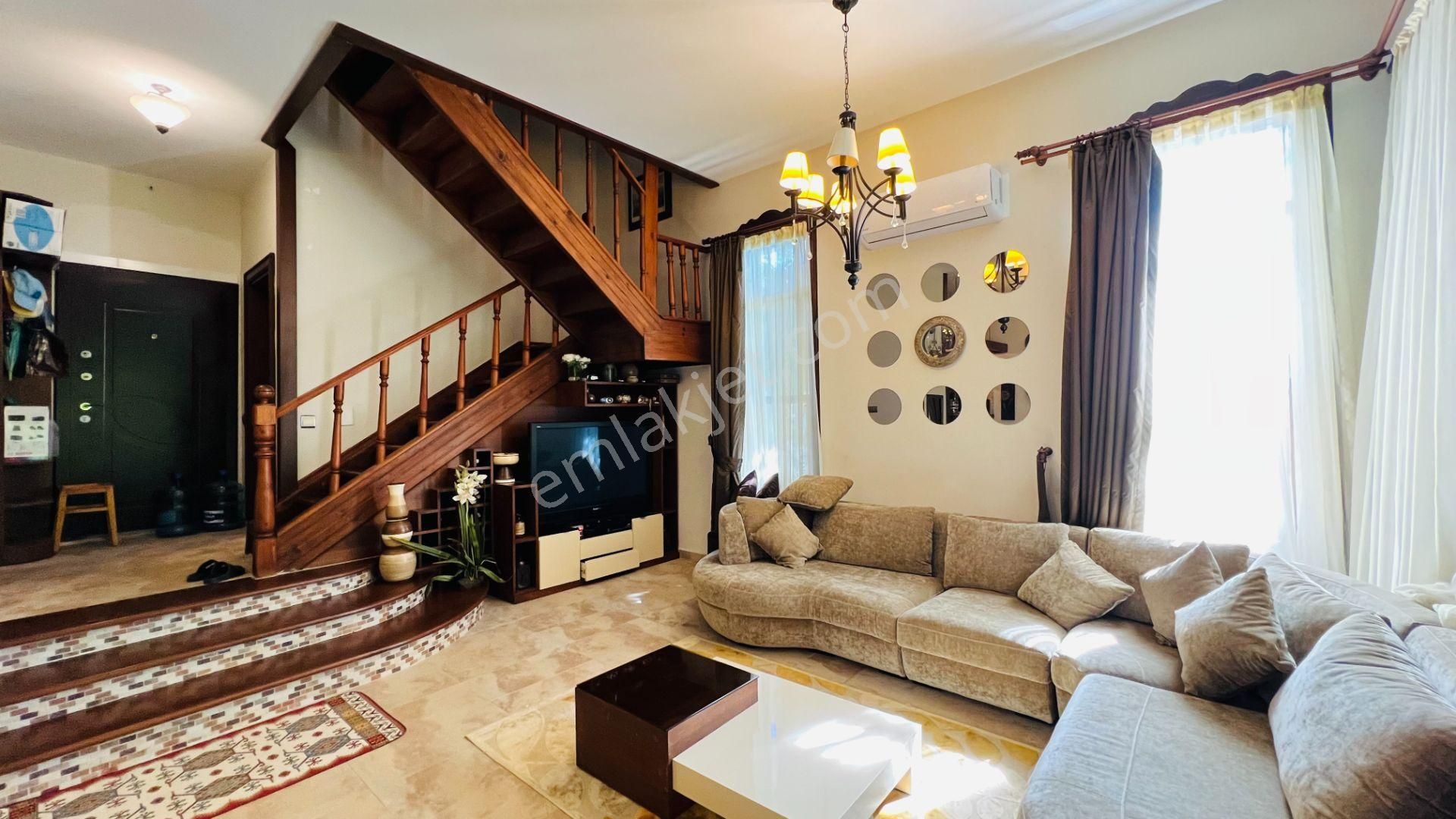Kemer Kiriş'te Dağ Manzaralı Site İçinde Satılık Müstakil Villa - Görsel 11