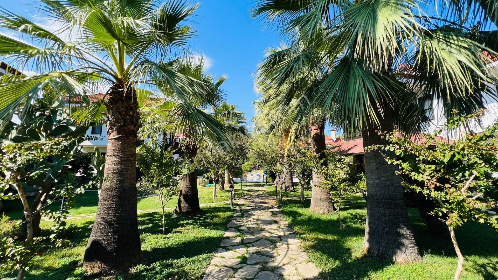 Kemer Kiriş'te Dağ Manzaralı Site İçinde Satılık Müstakil Villa - Görsel 4