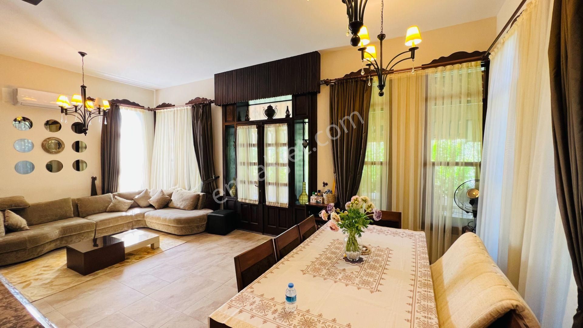 Kemer Kiriş'te Dağ Manzaralı Site İçinde Satılık Müstakil Villa - Görsel 14