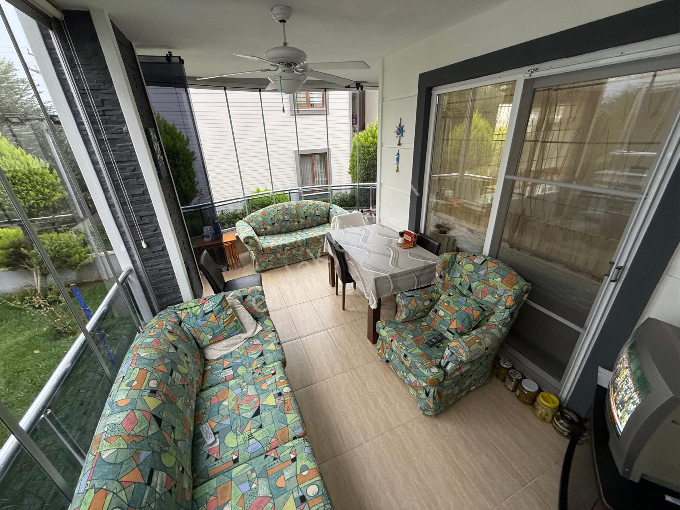 Mahmut İşler'den Küçükkuyu'da Geniş Balkonlu Satılık 2+1 Daire - Görsel 23