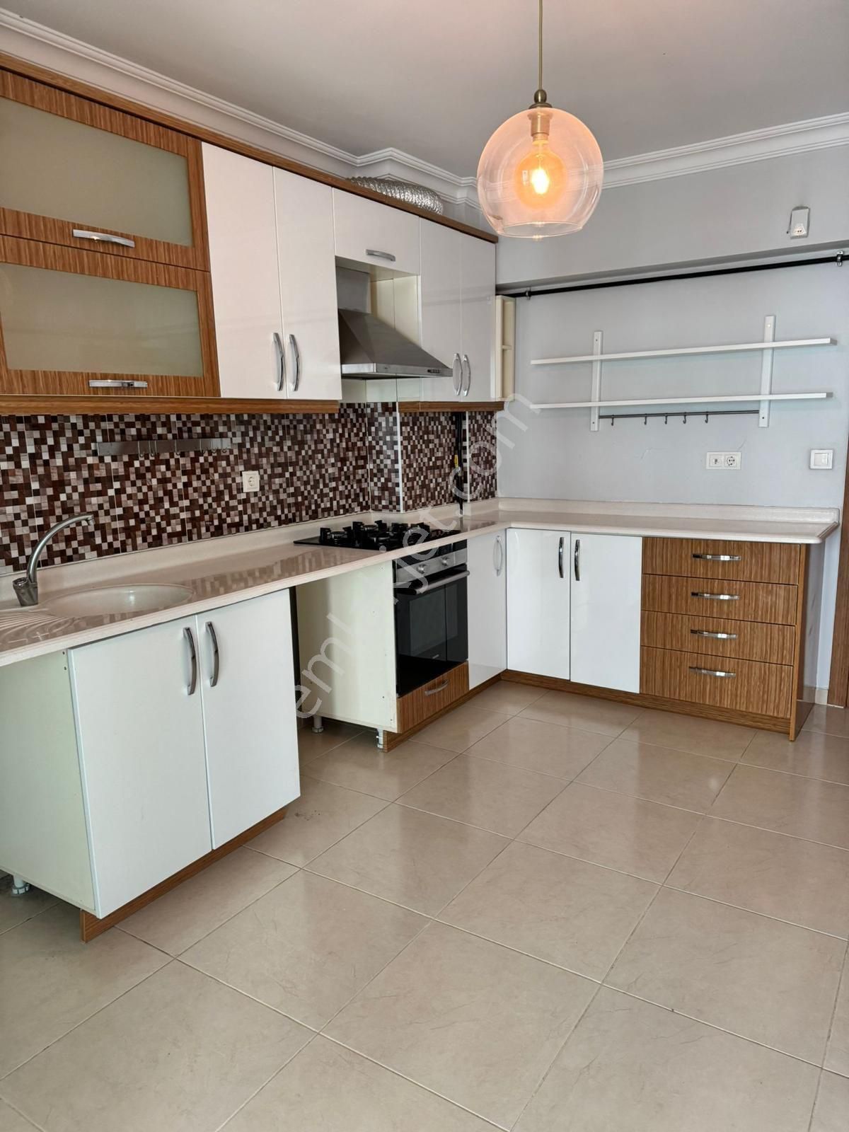 Cengizhan Mahallesinde 3+1 Lüx Daire - Görsel 13