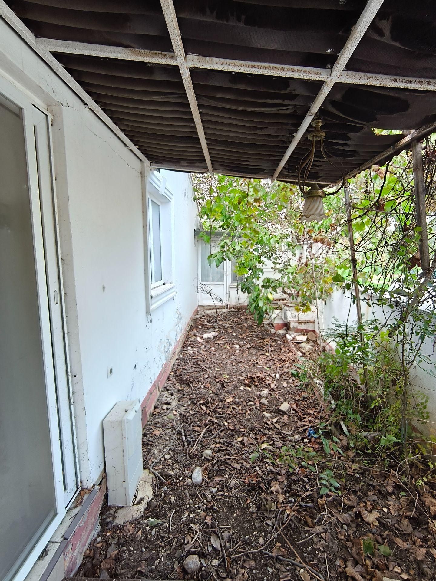 Bulut Yatırımdan 300 M² % 25 İmarlı Merkezi Konumda Ev Ve Arsası - Görsel 31