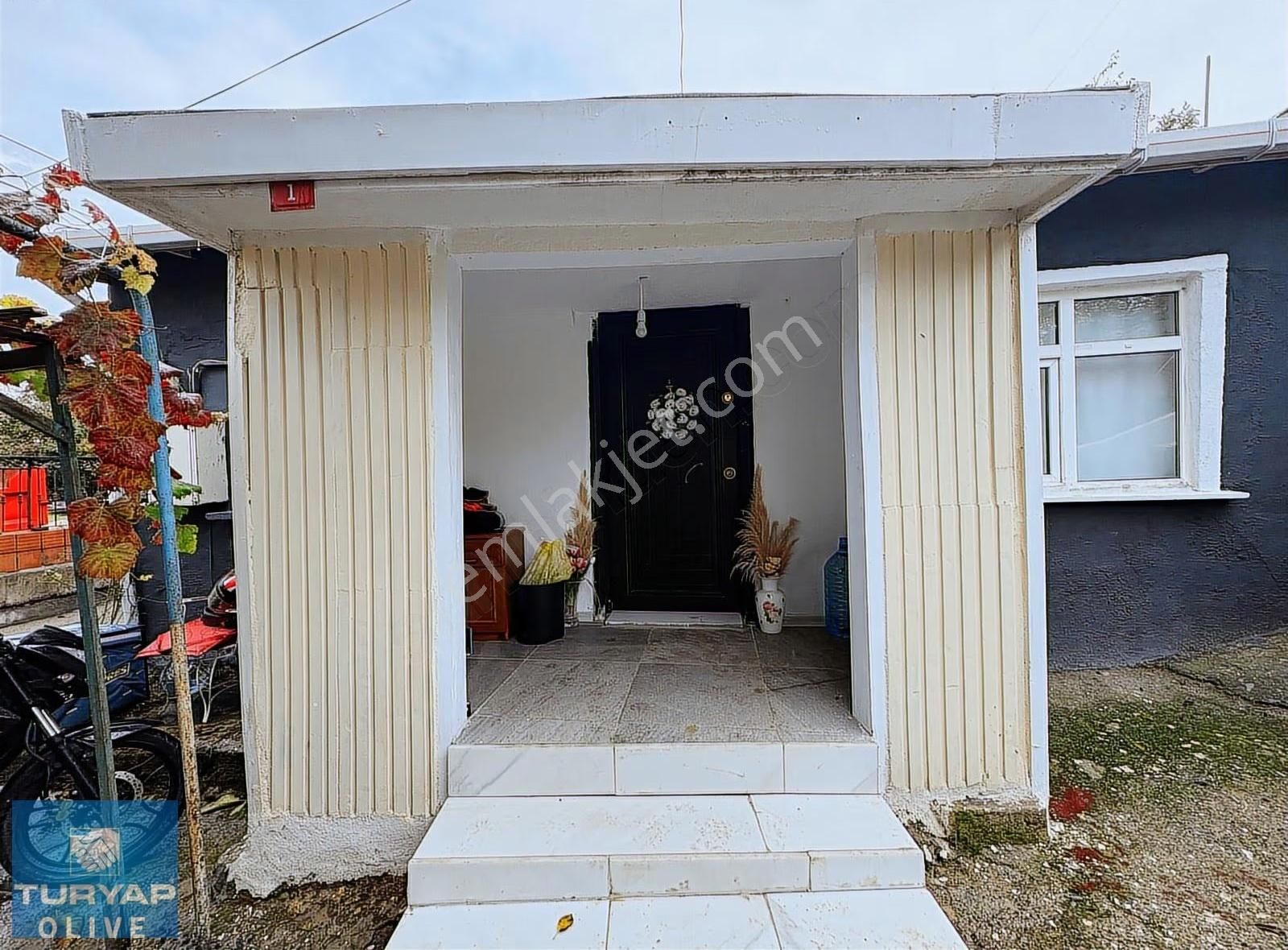 Eyüpsultan Işıklar Köyünde İçinde Ev Bulunan Satılık Tarla - Görsel 17