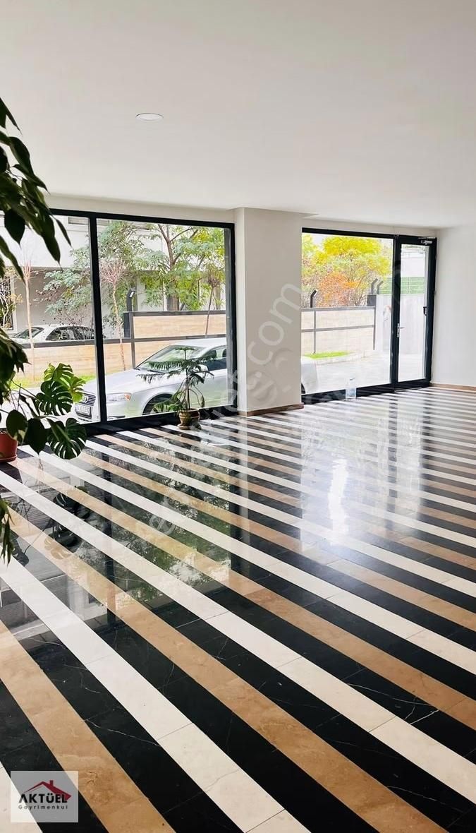 Şaşkınbakkal'da Bağdata 5.binada 175 M2 Deniz Manzaralı Havuzlu - Görsel 11