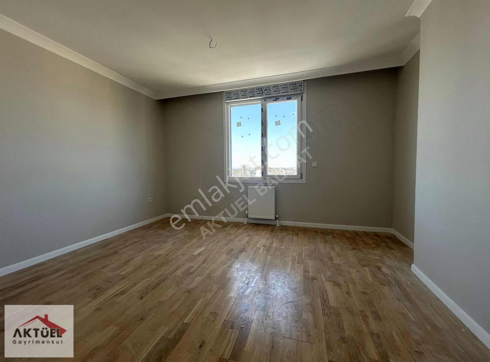 Göztepe'de Bağdat'a Yakın Deniz Manzaralı 145 M2 Sıfır Bina 3+1 - Görsel 6